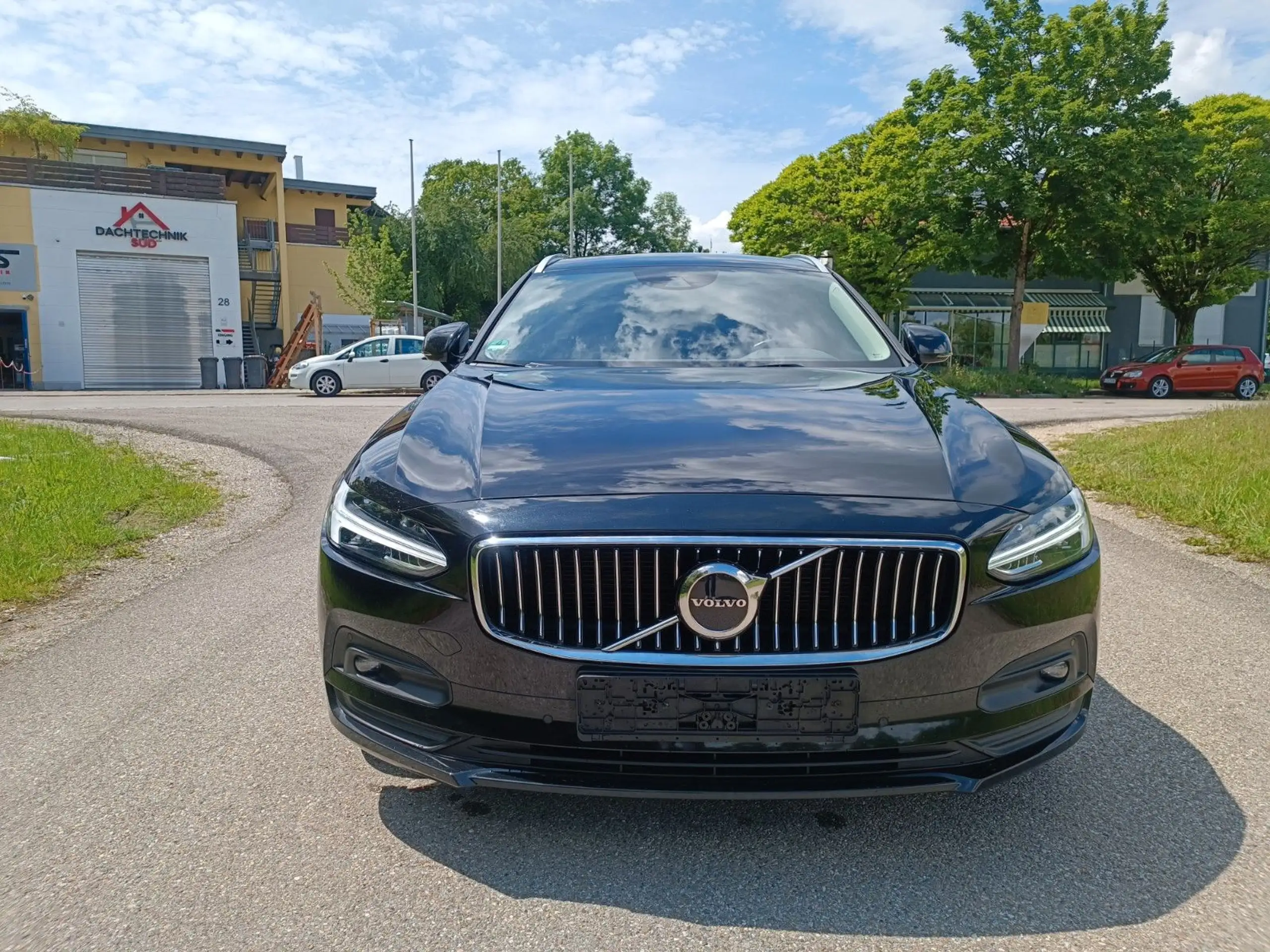 Volvo - V90