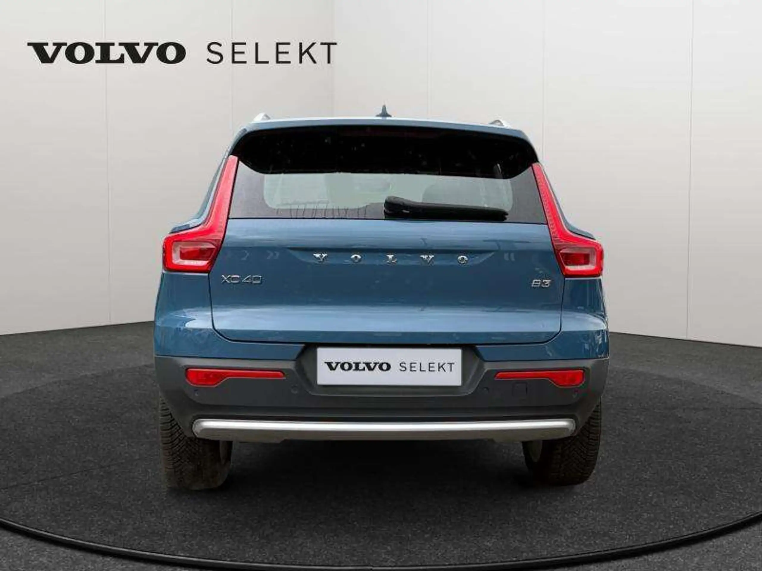 Volvo - XC40