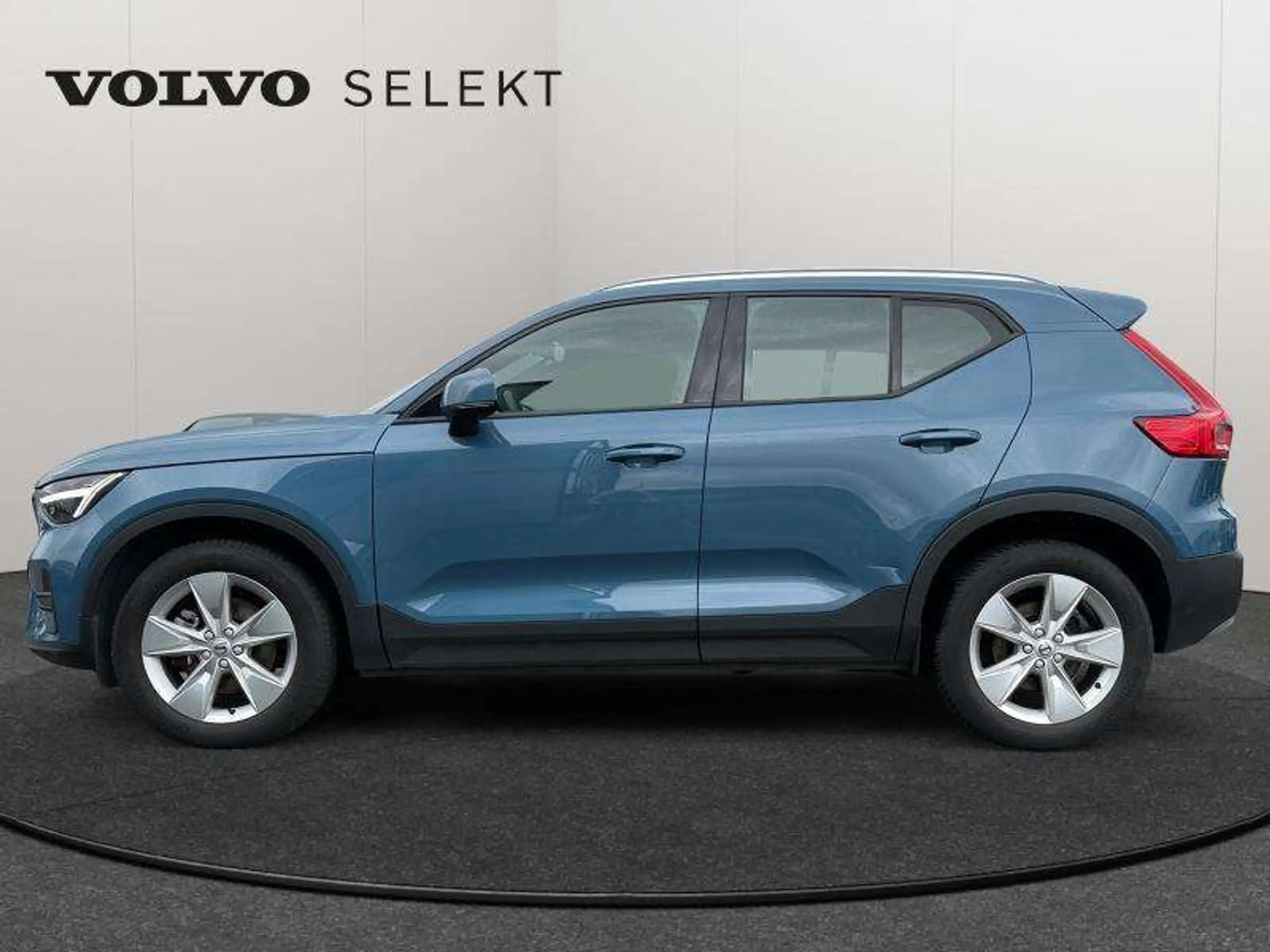 Volvo - XC40