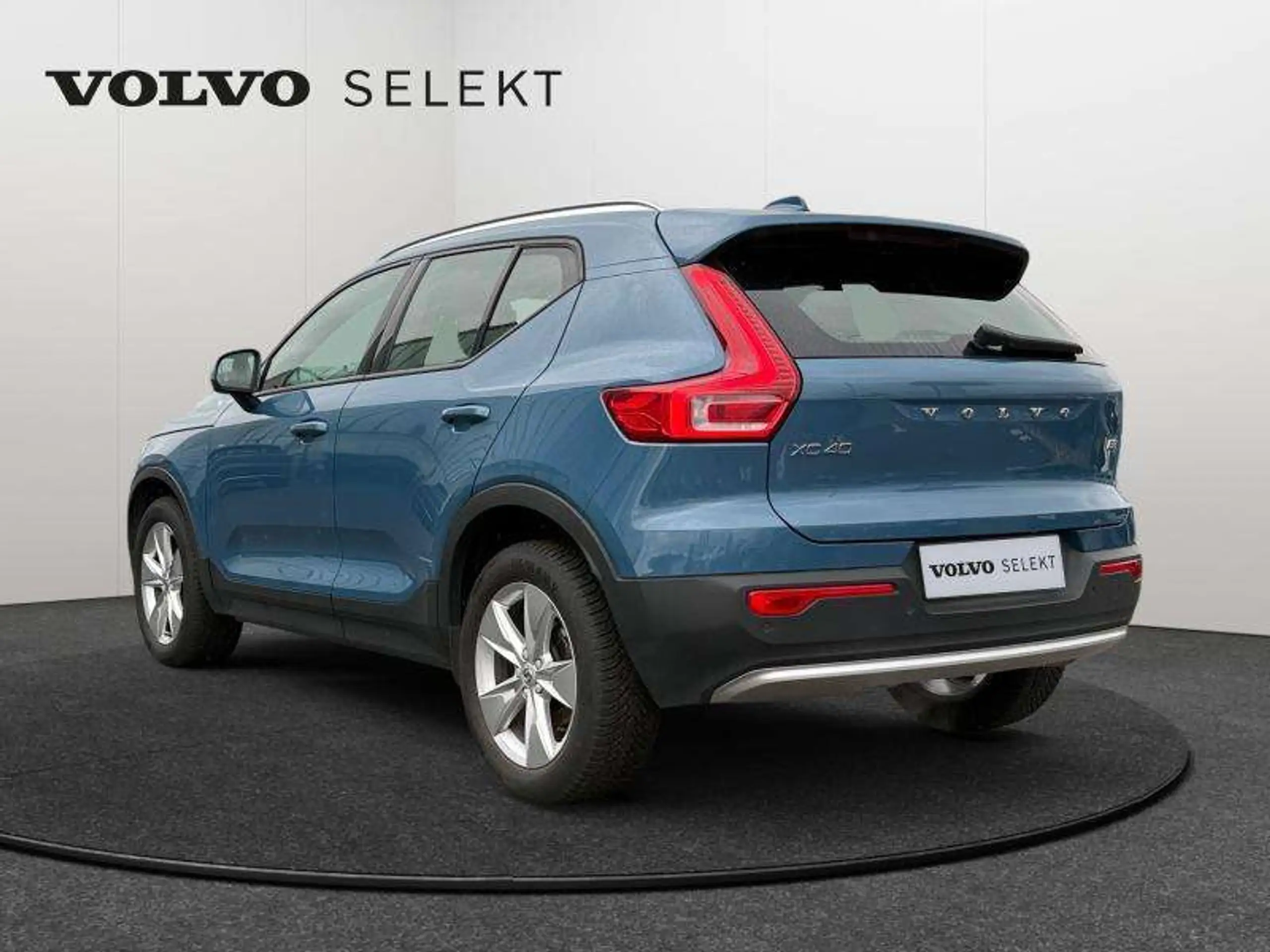 Volvo - XC40