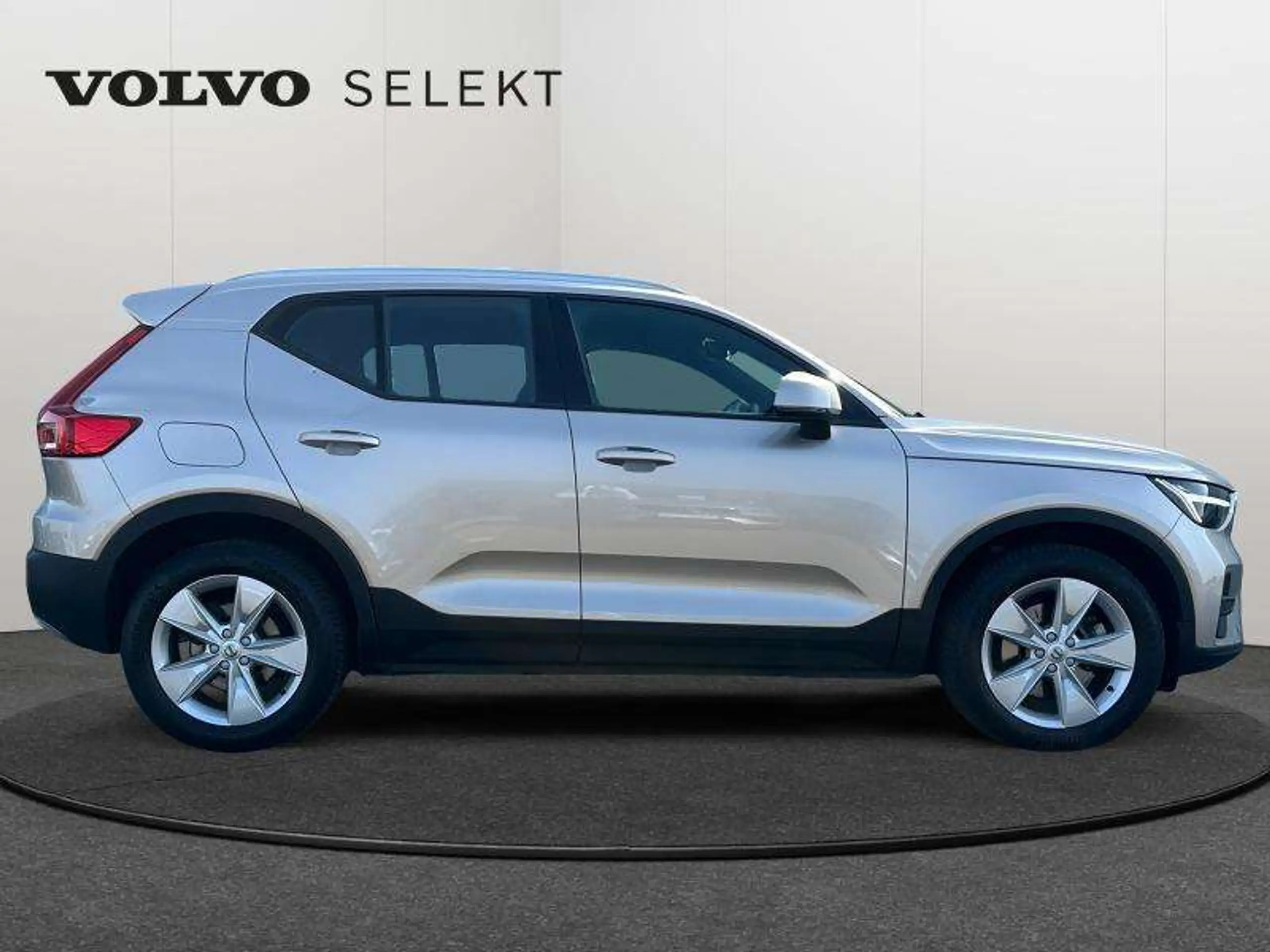 Volvo - XC40