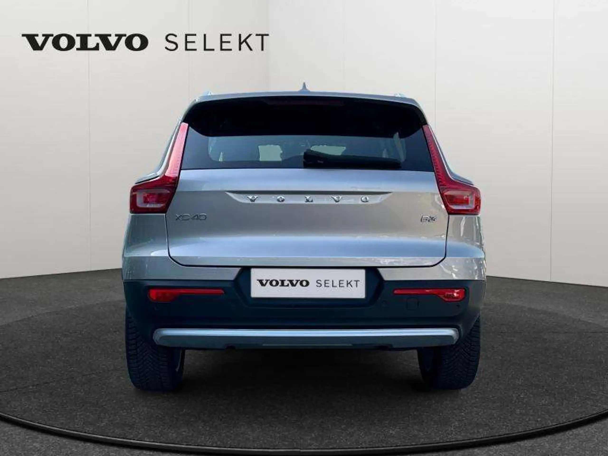 Volvo - XC40