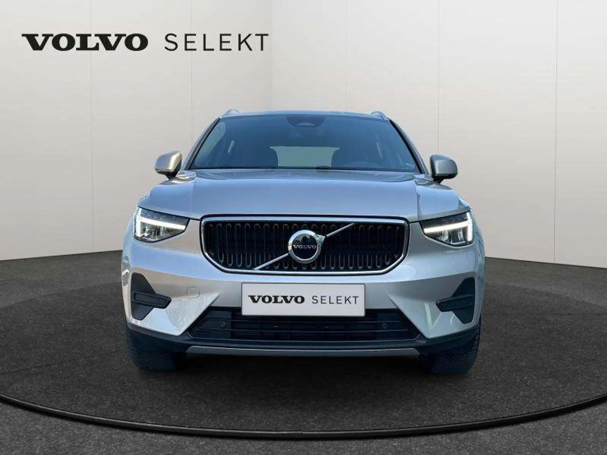 Volvo - XC40