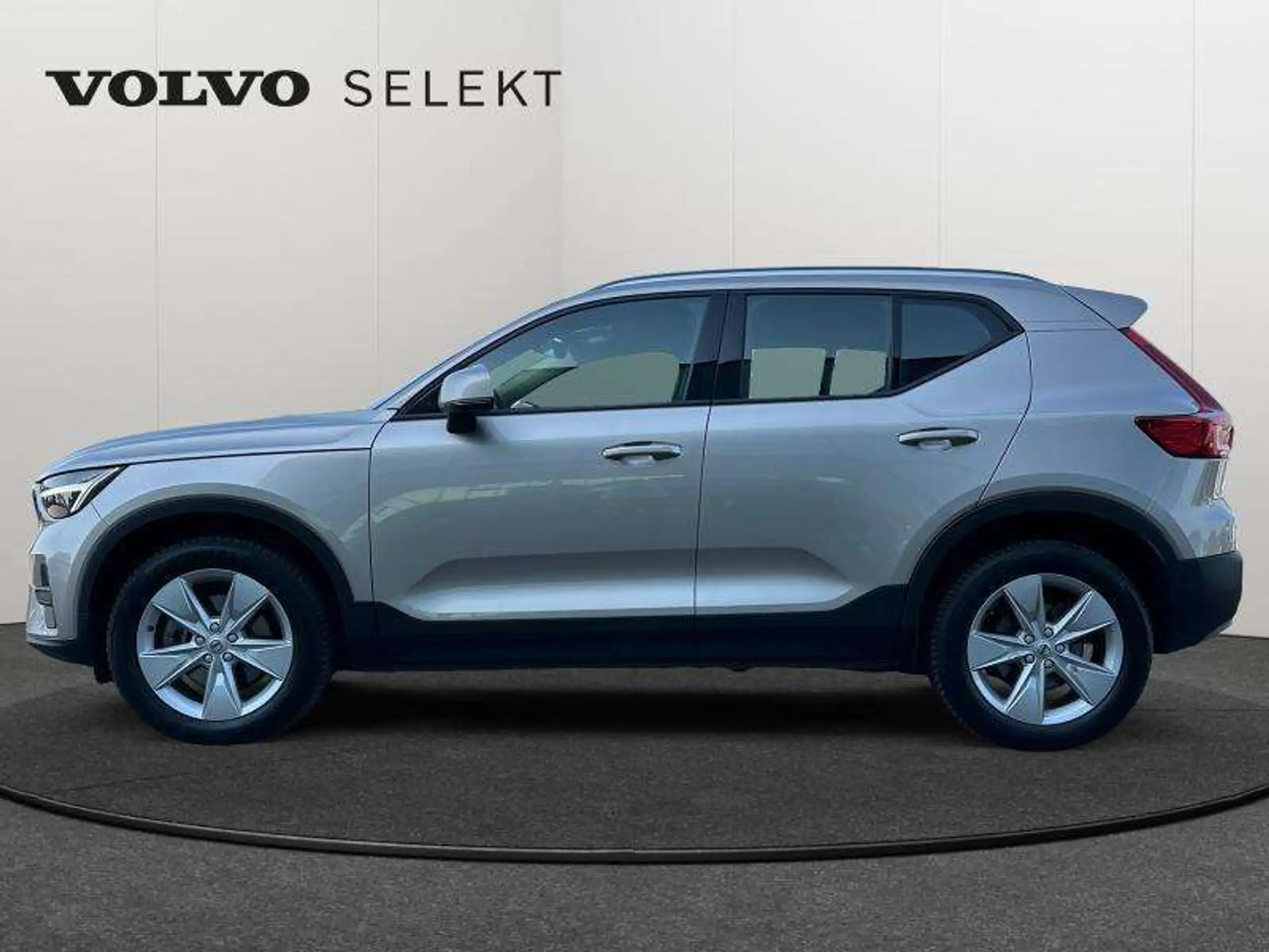 Volvo - XC40