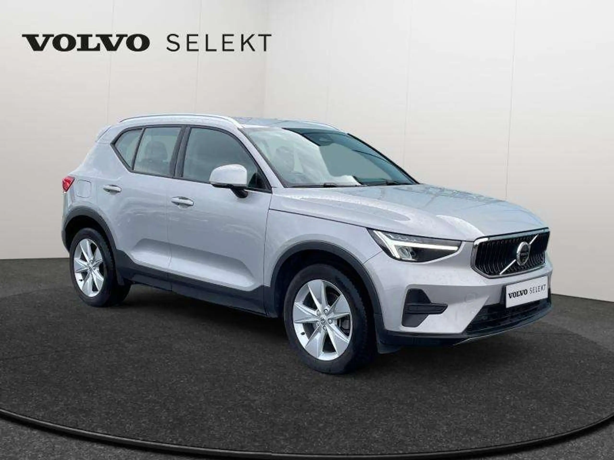 Volvo - XC40