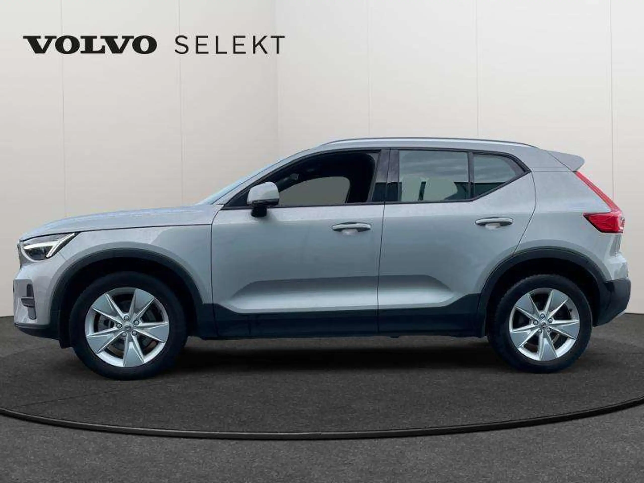 Volvo - XC40