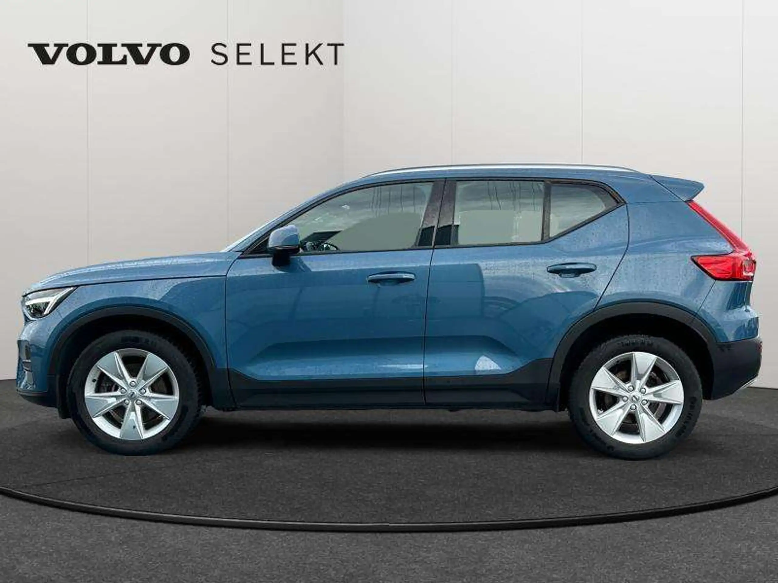 Volvo - XC40