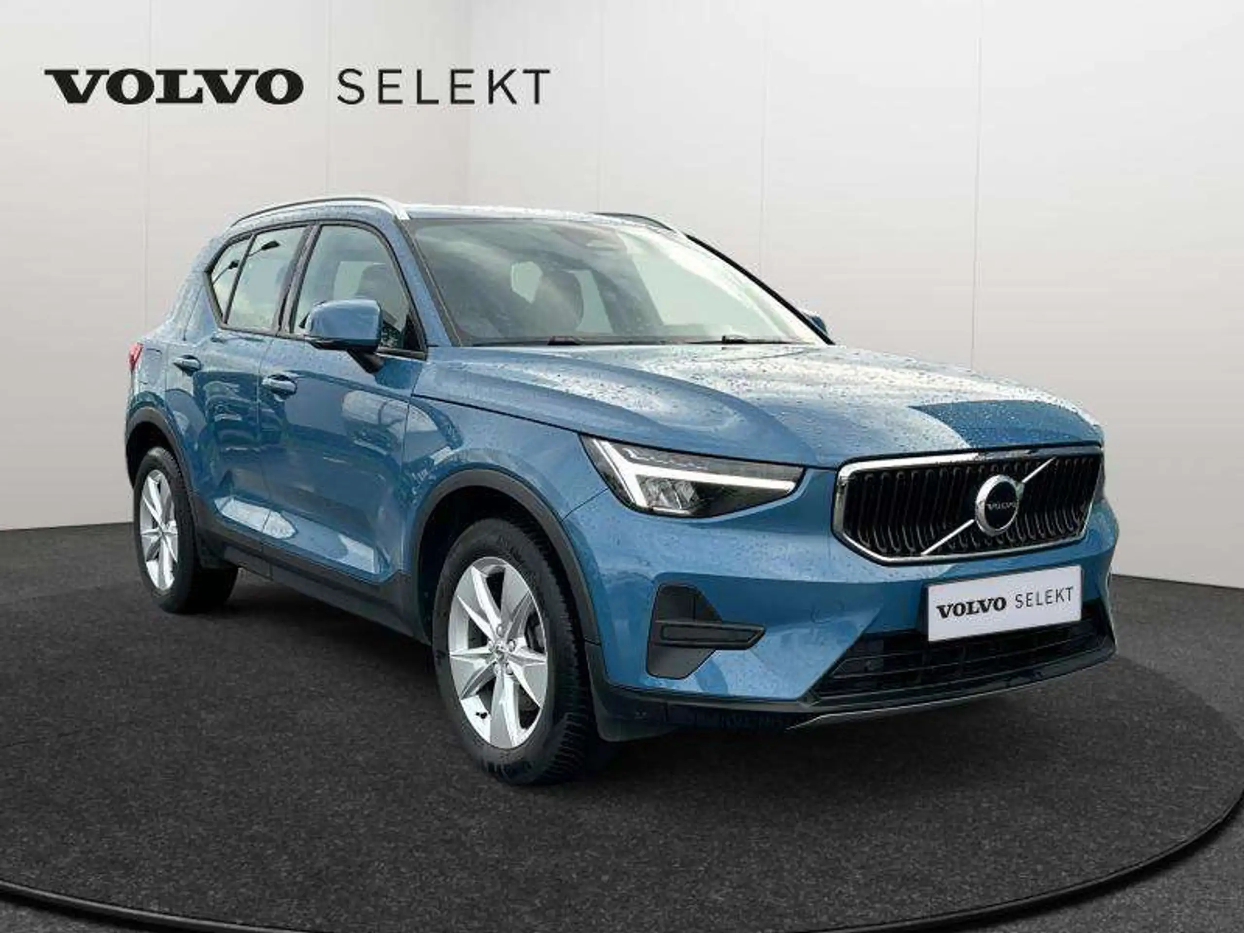 Volvo - XC40