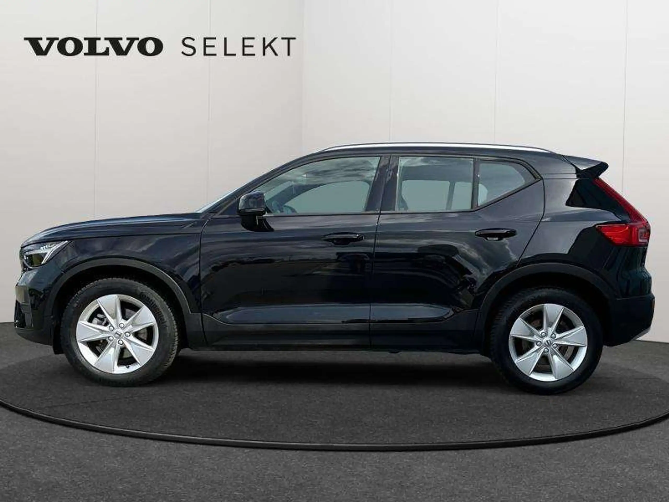 Volvo - XC40