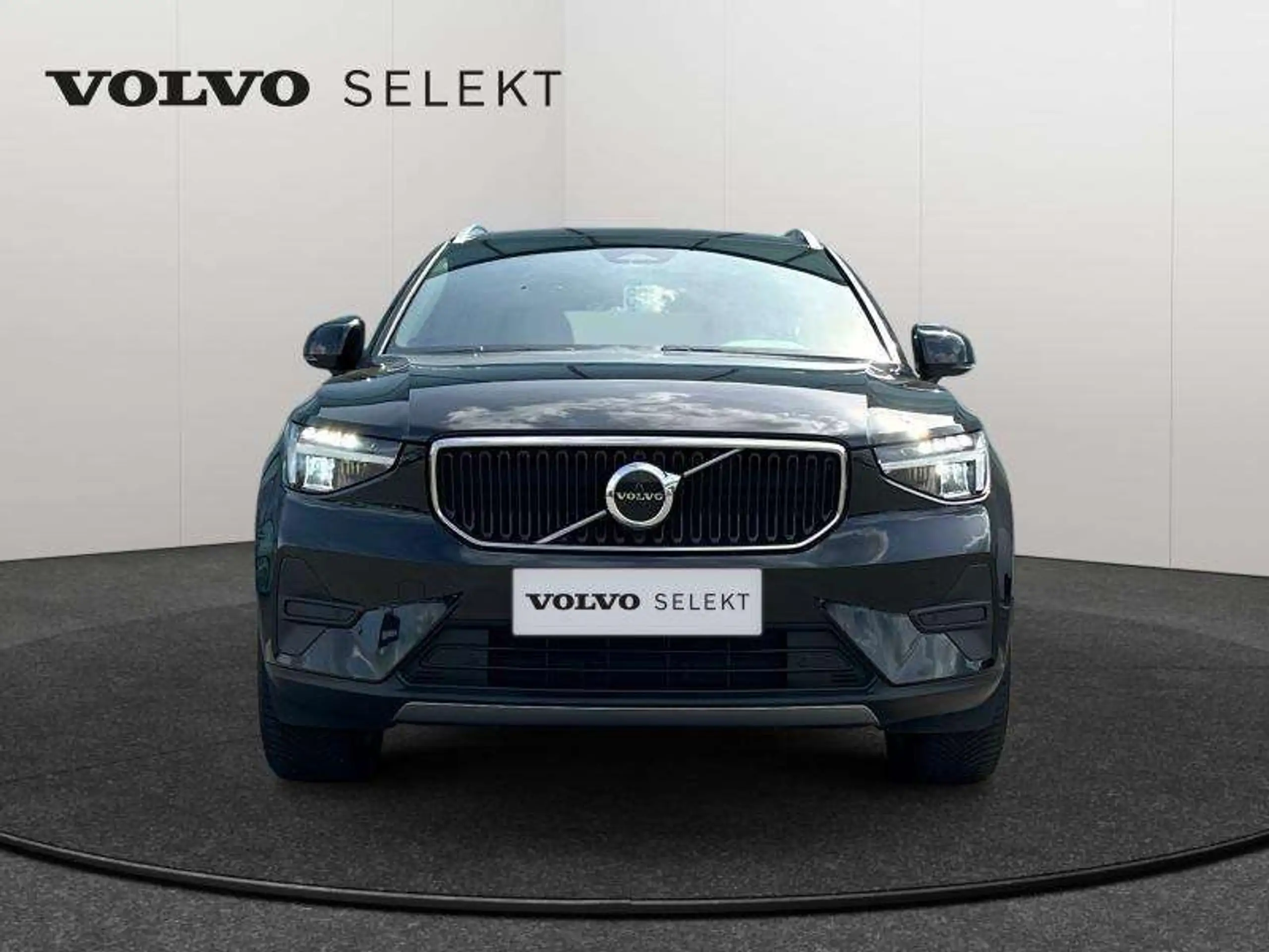 Volvo - XC40