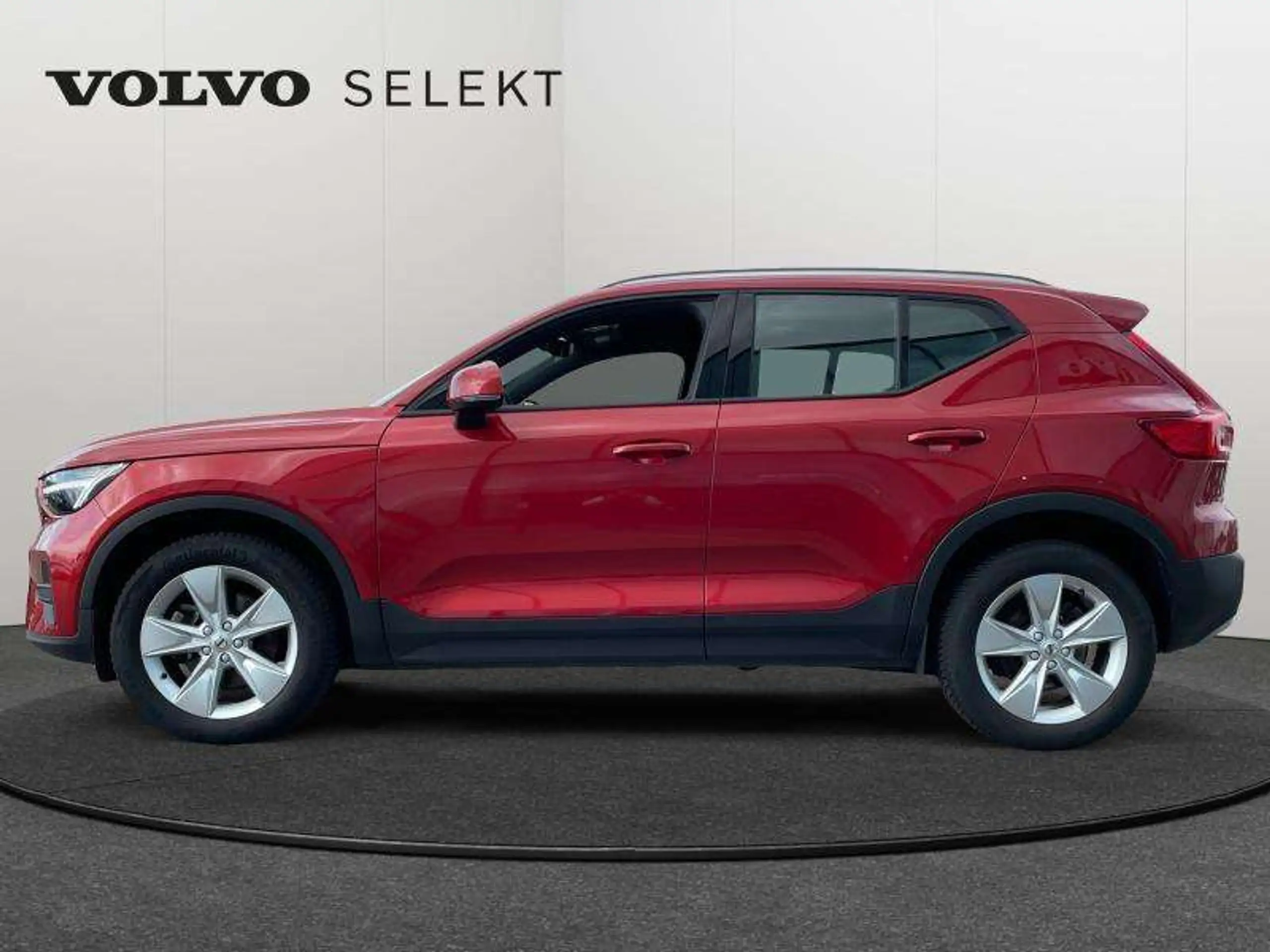 Volvo - XC40