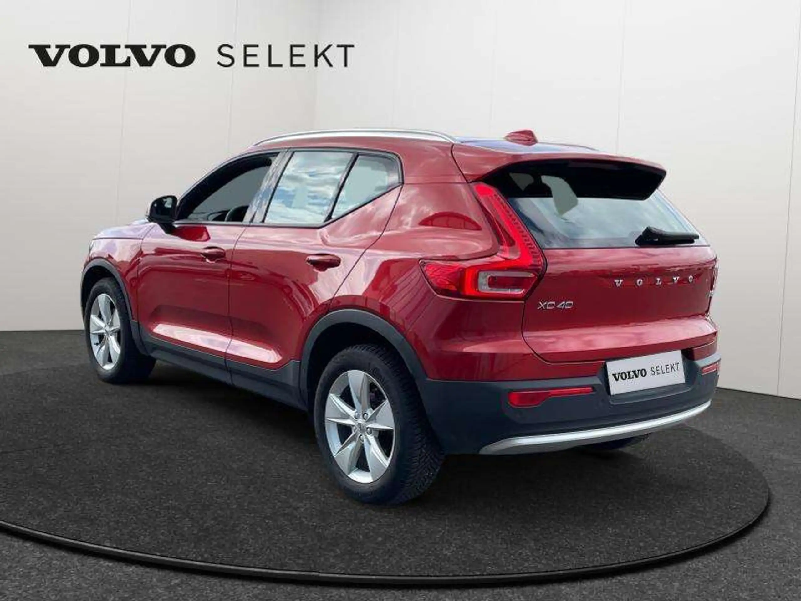 Volvo - XC40