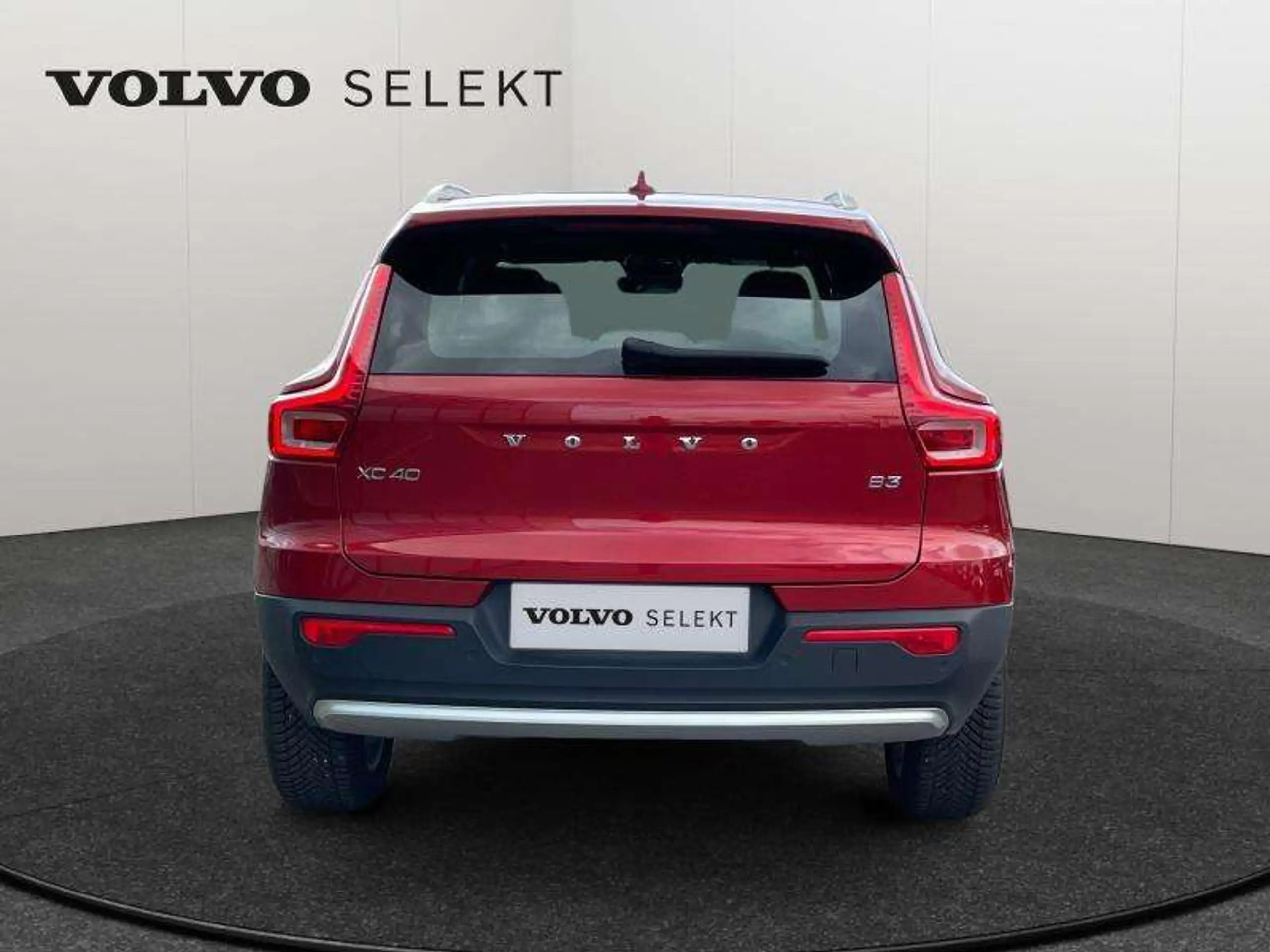 Volvo - XC40