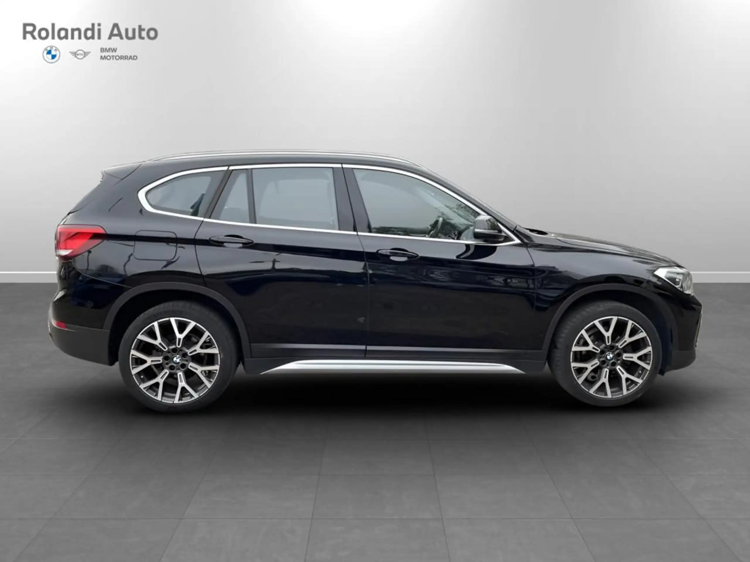 BMW - X1