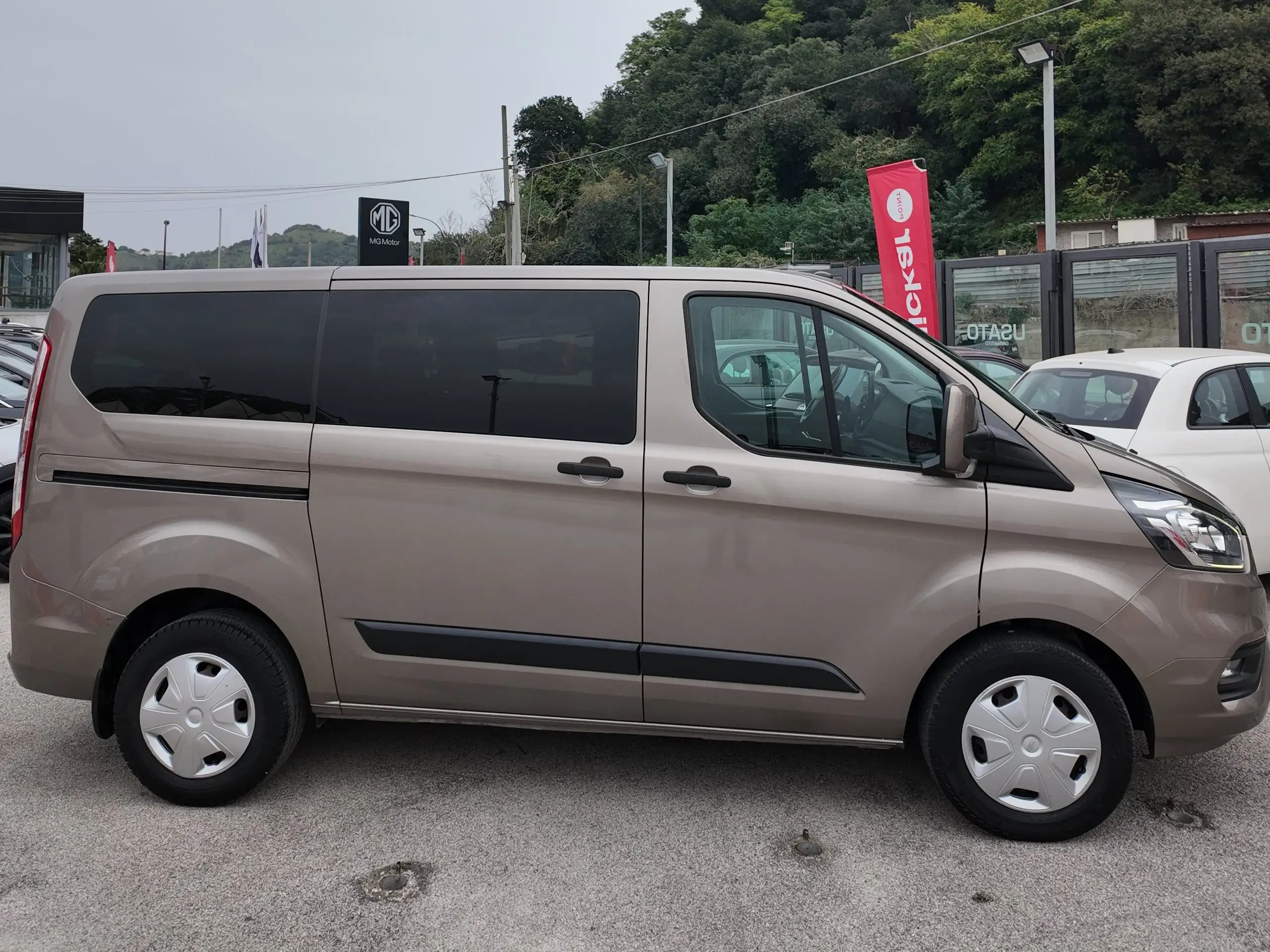 Ford - Transit Custom