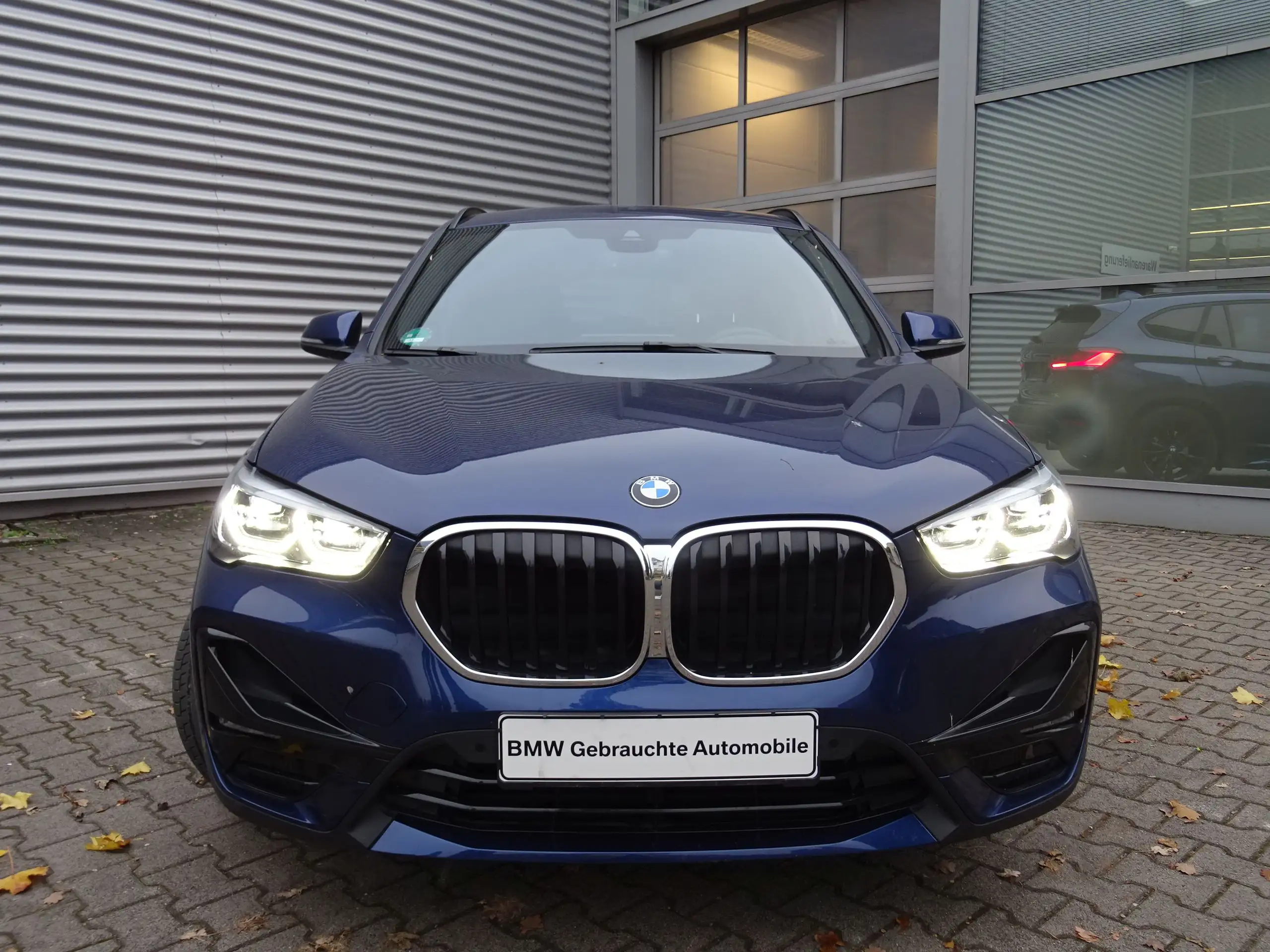 BMW - X1