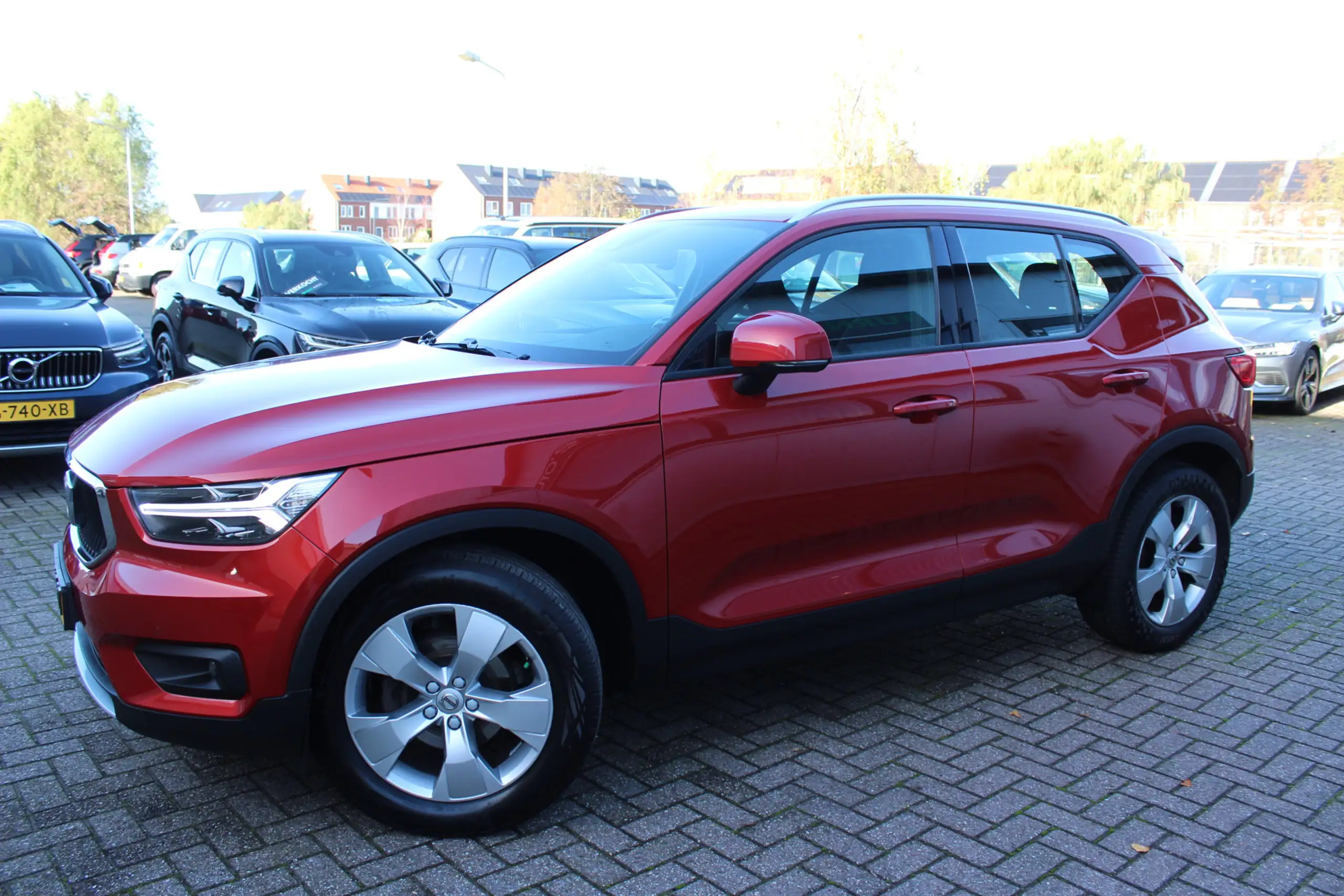 Volvo - XC40