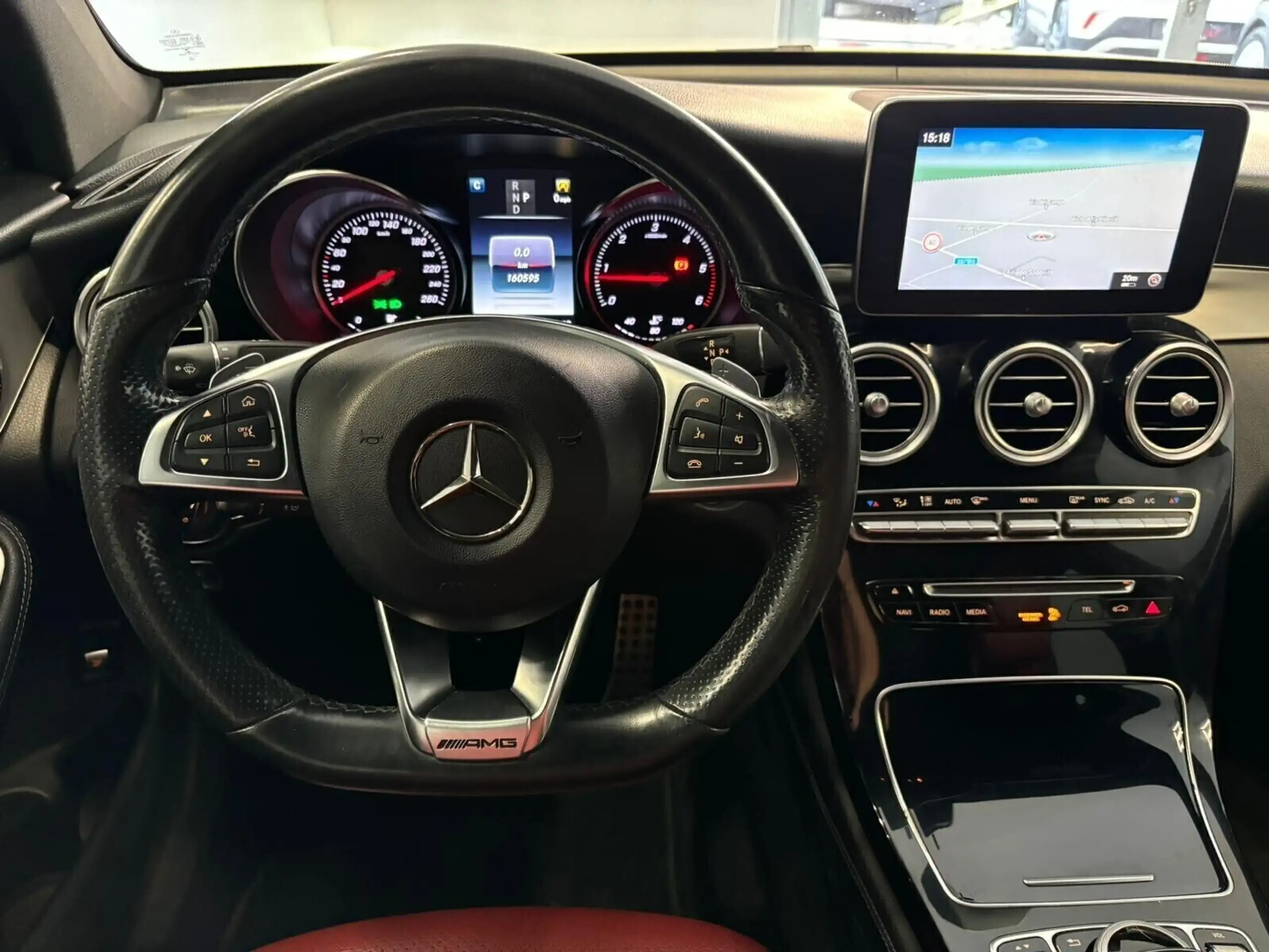 Mercedes-Benz - GLC 250