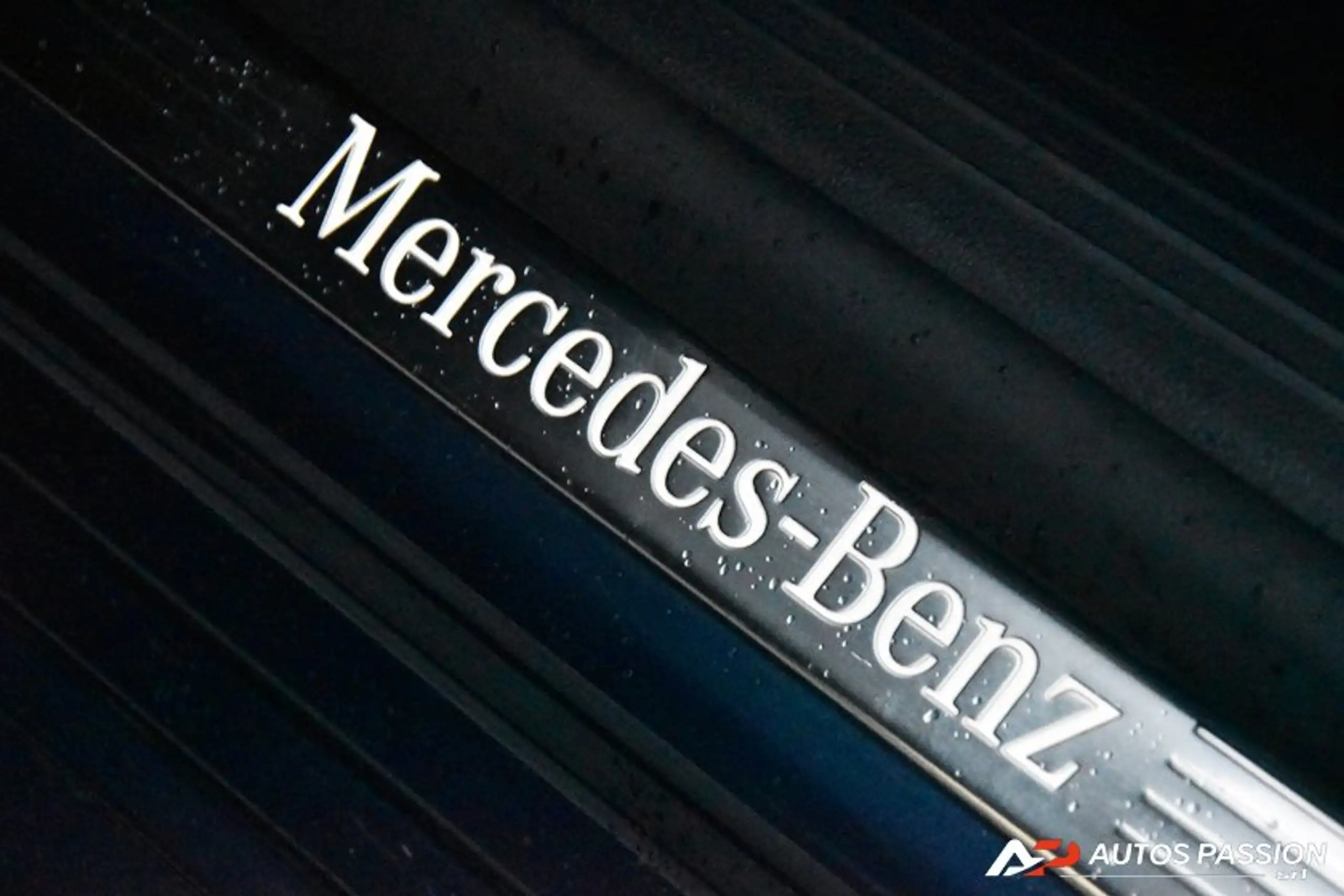 Mercedes-Benz - CLA 180