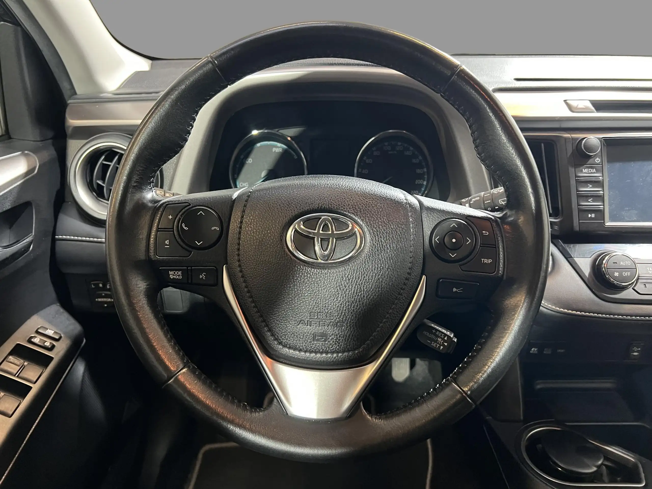 Toyota - RAV 4