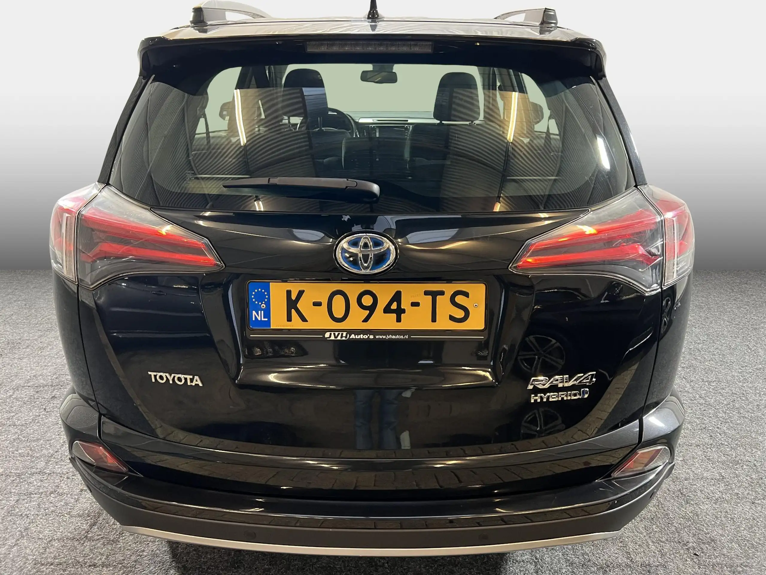 Toyota - RAV 4