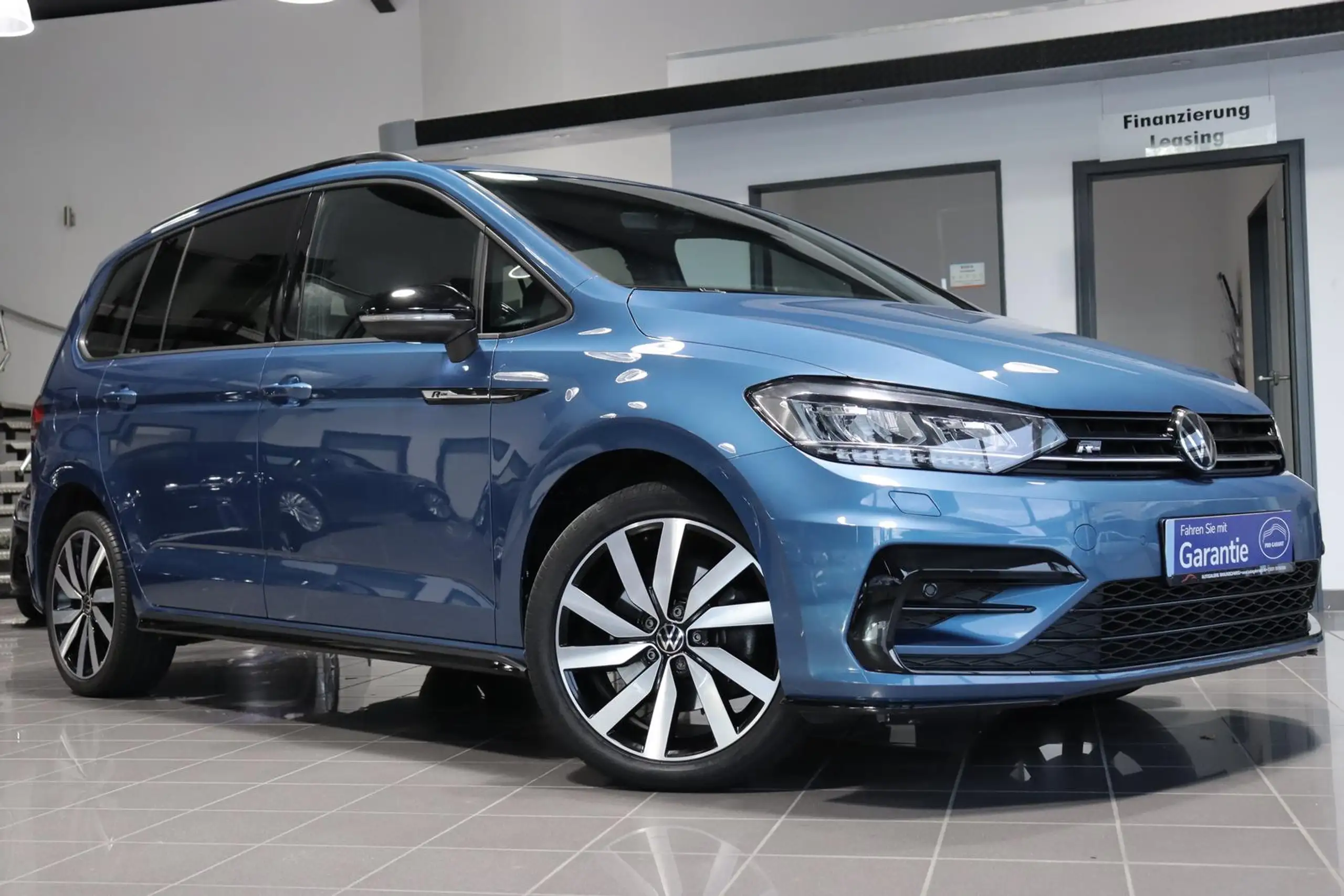 Volkswagen - Touran