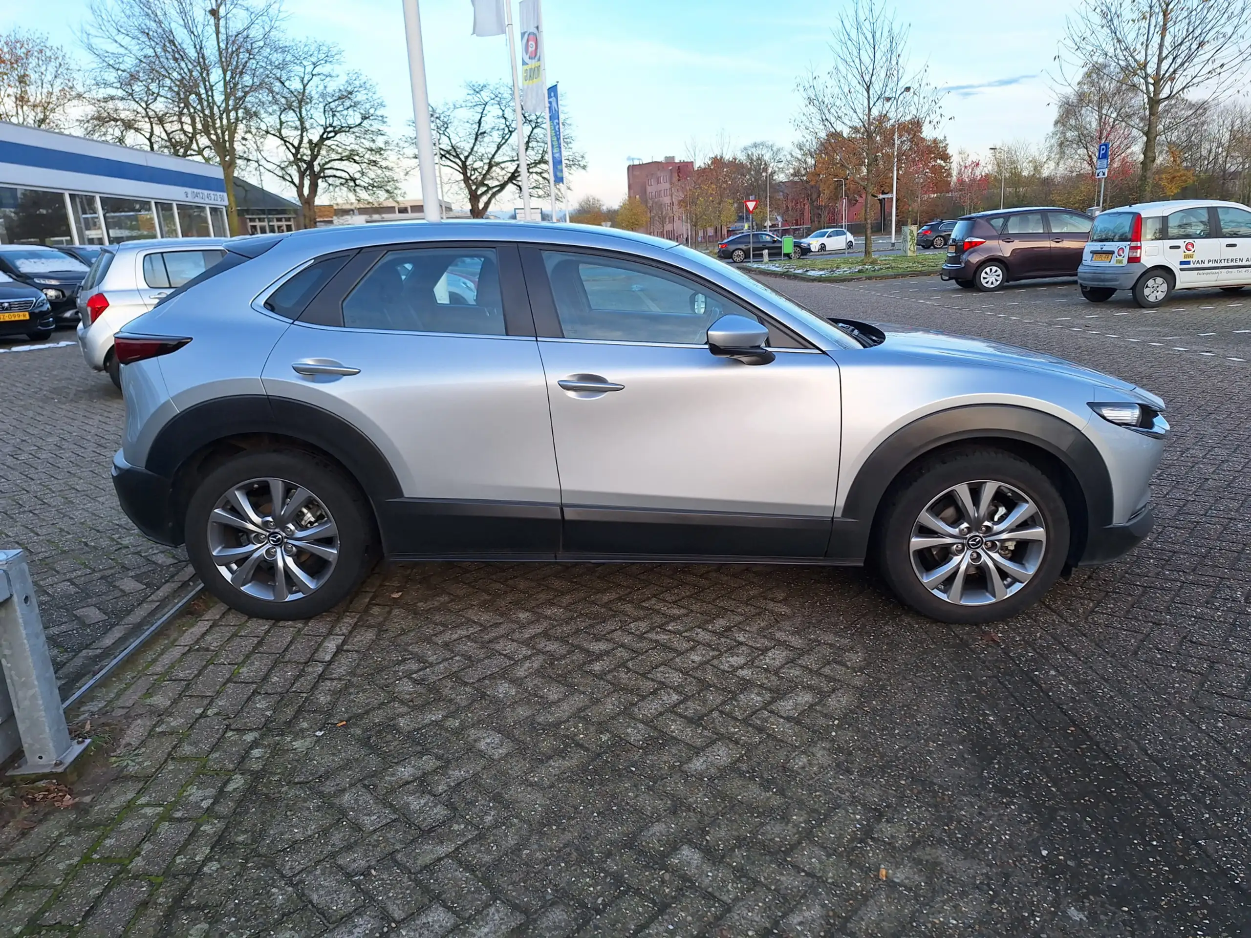 Mazda - CX-30