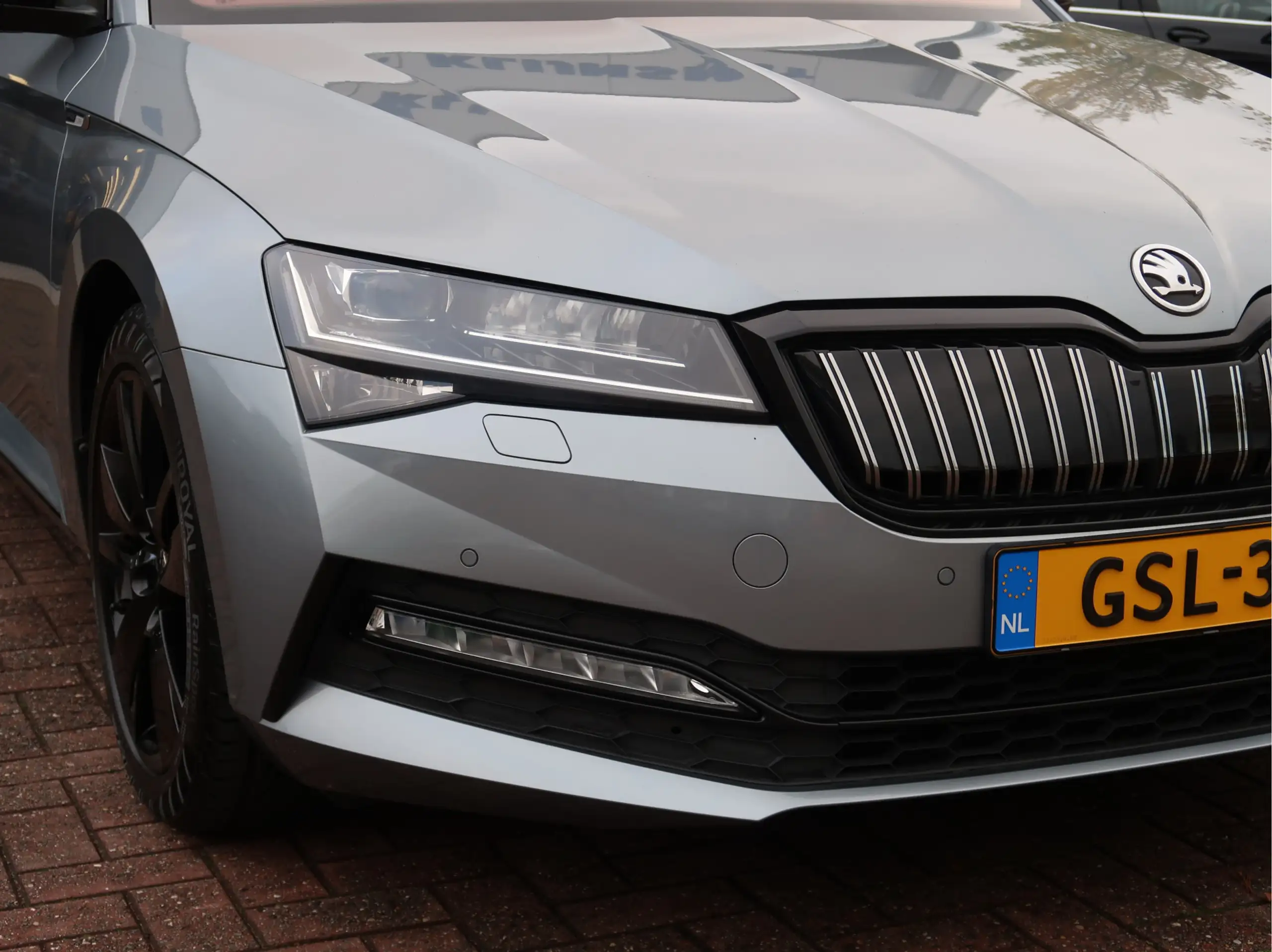 Skoda - Superb