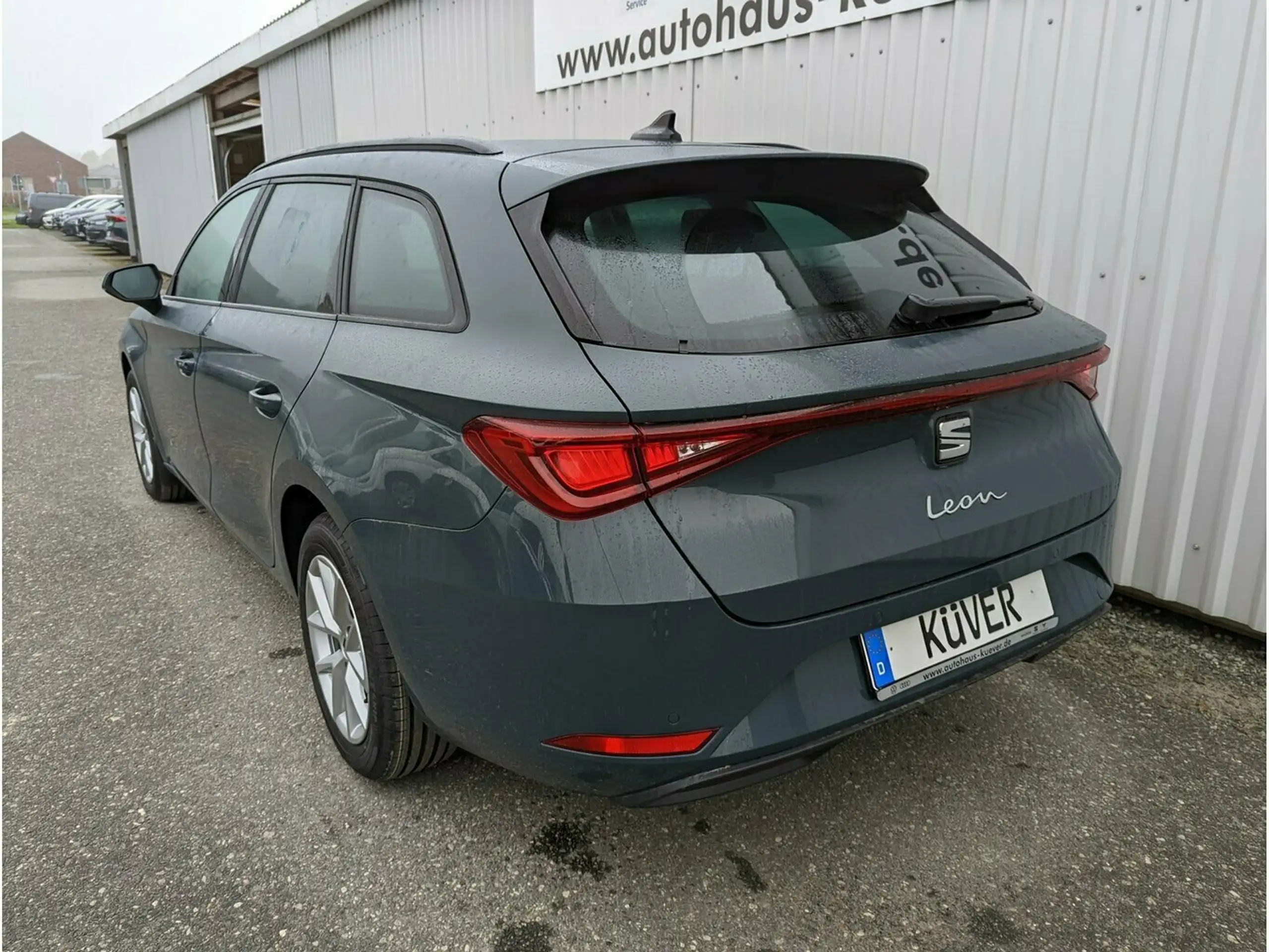 SEAT - Leon