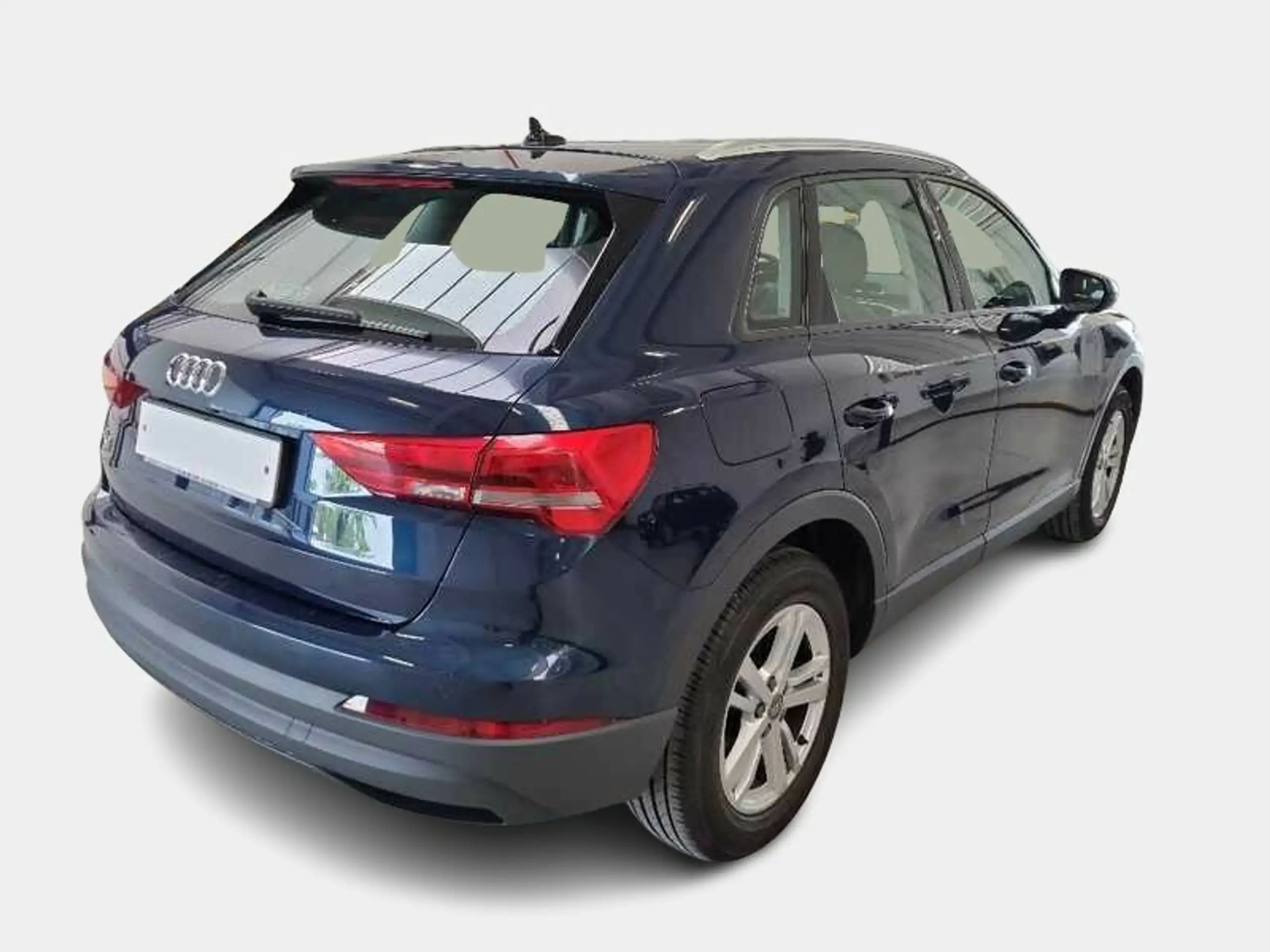 Audi - Q3