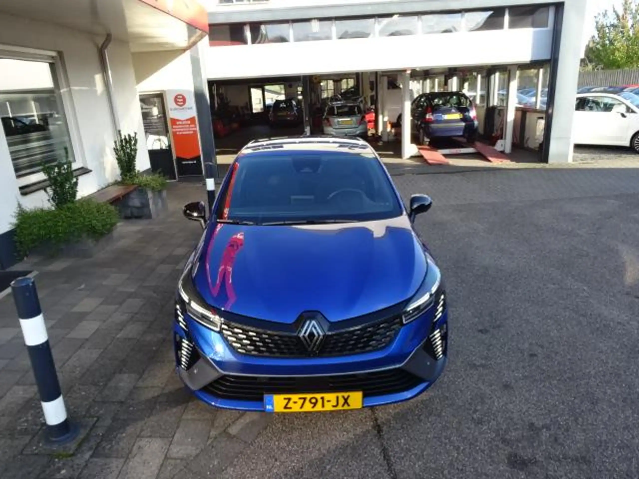 Renault - Clio