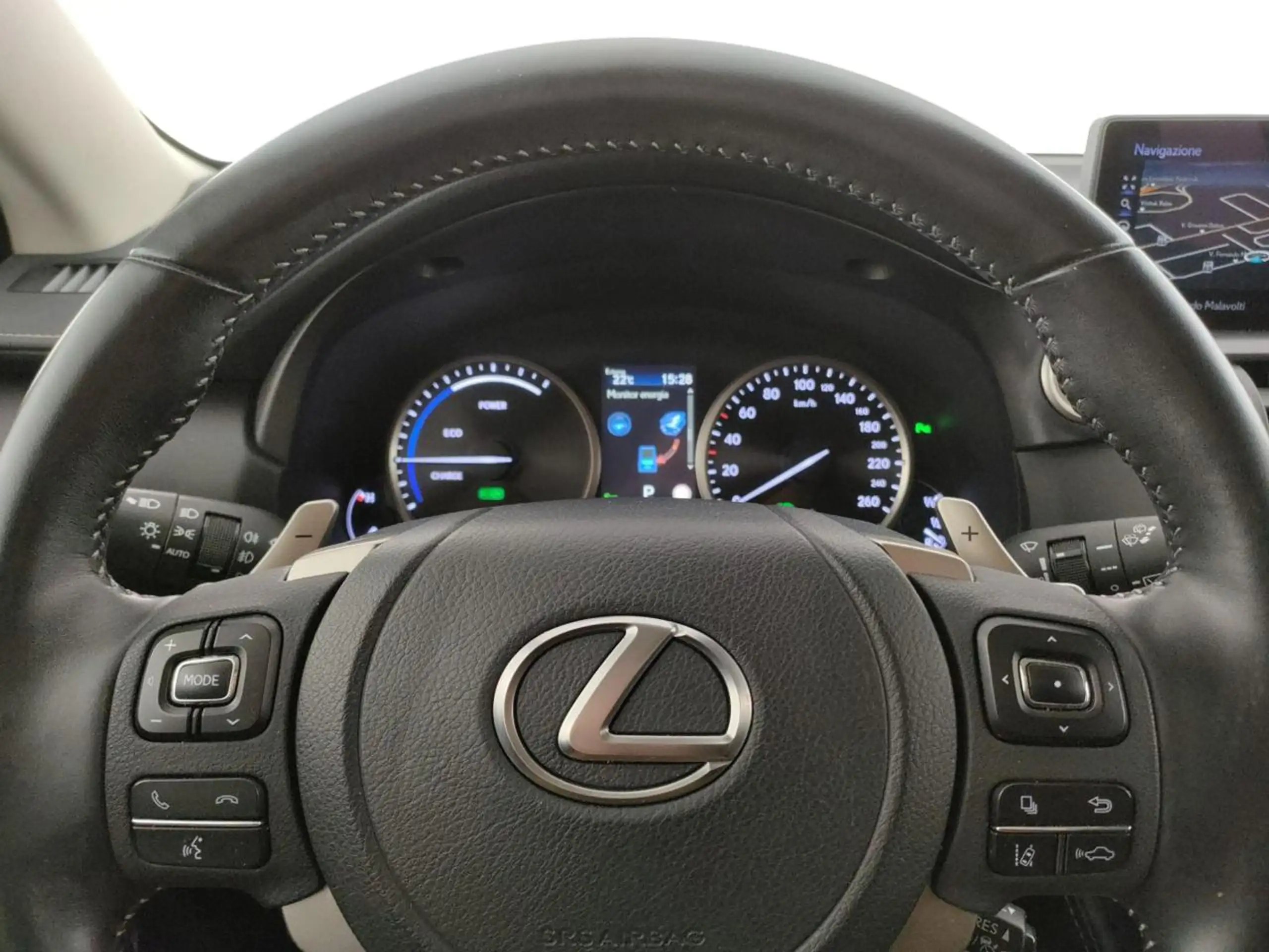 Lexus - NX 300h