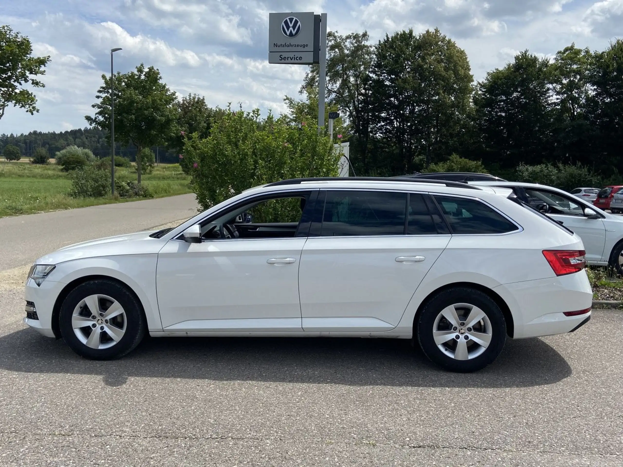 Skoda - Superb