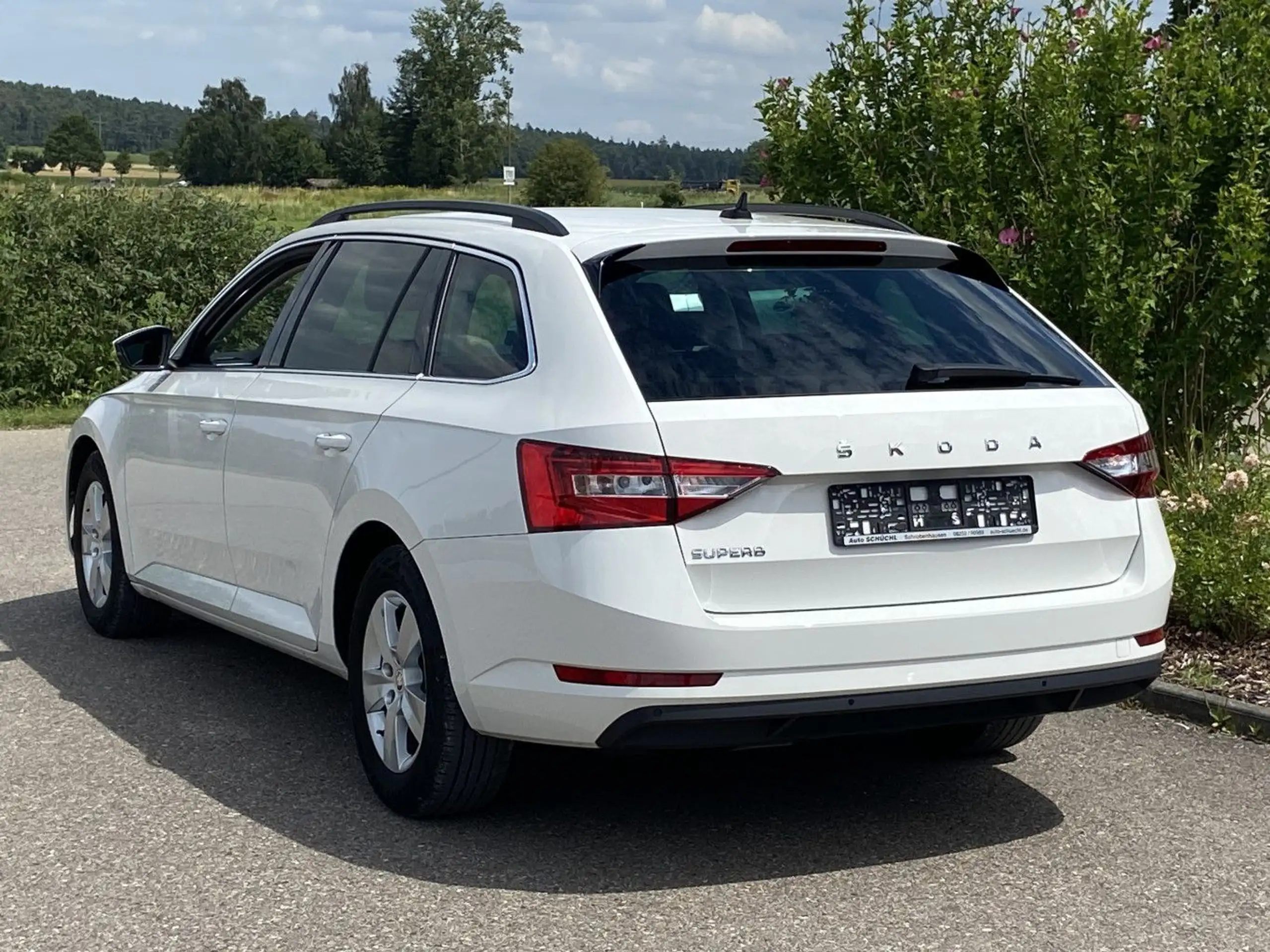 Skoda - Superb