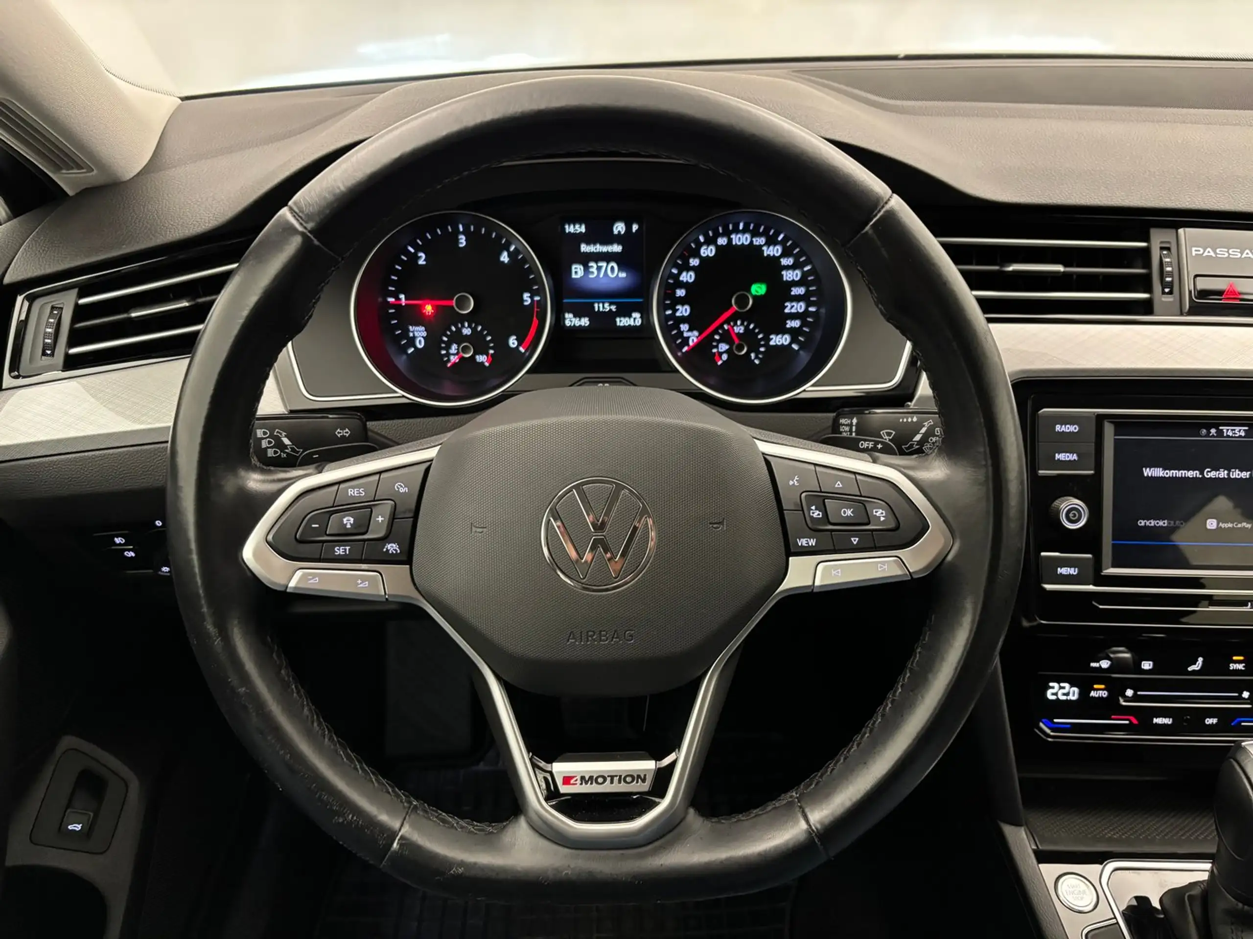 Volkswagen - Passat Variant