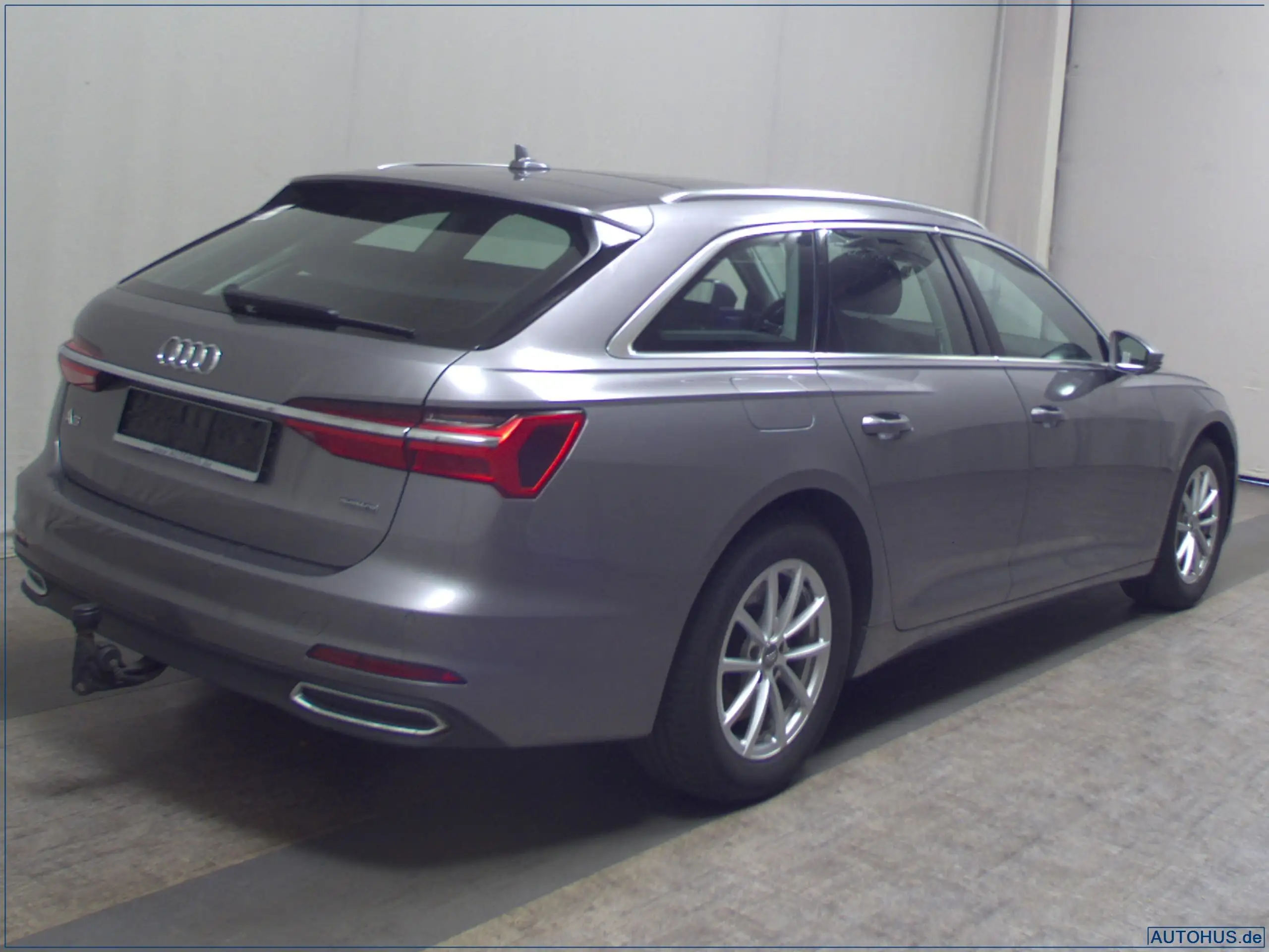 Audi - A6