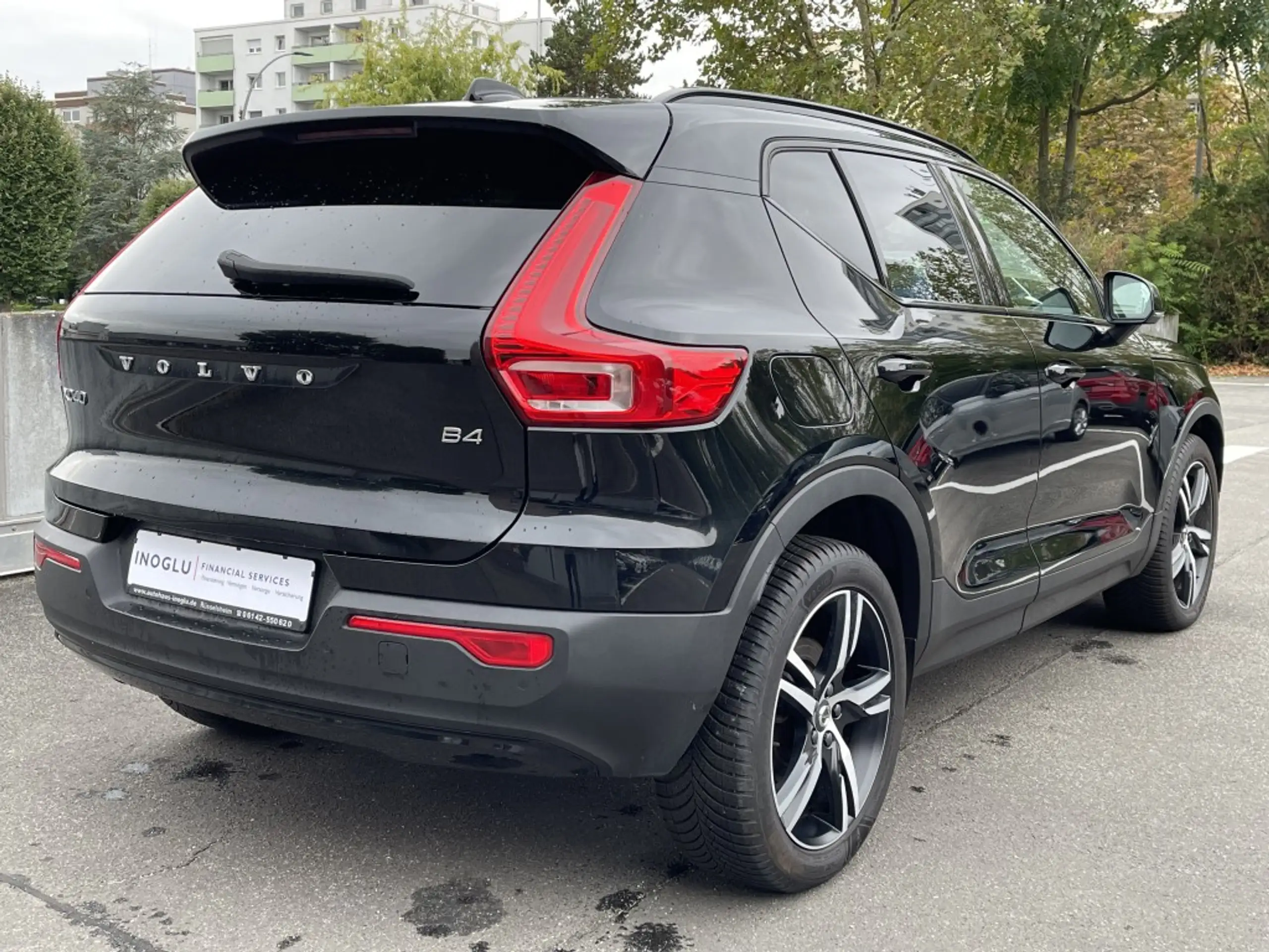 Volvo - XC40