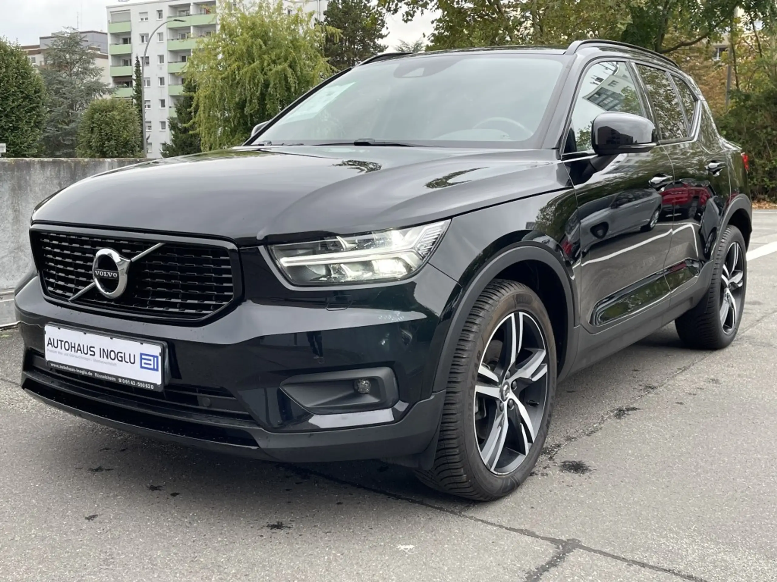 Volvo - XC40