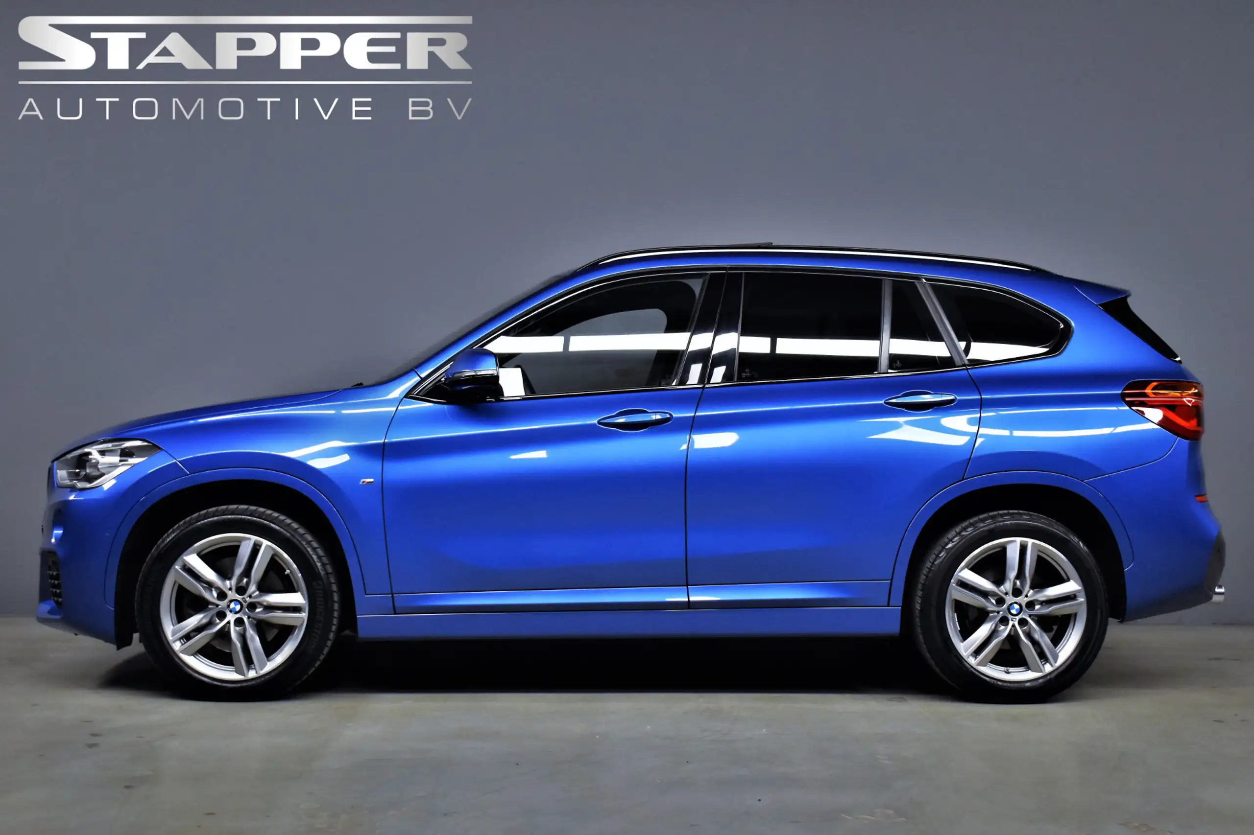 BMW - X1