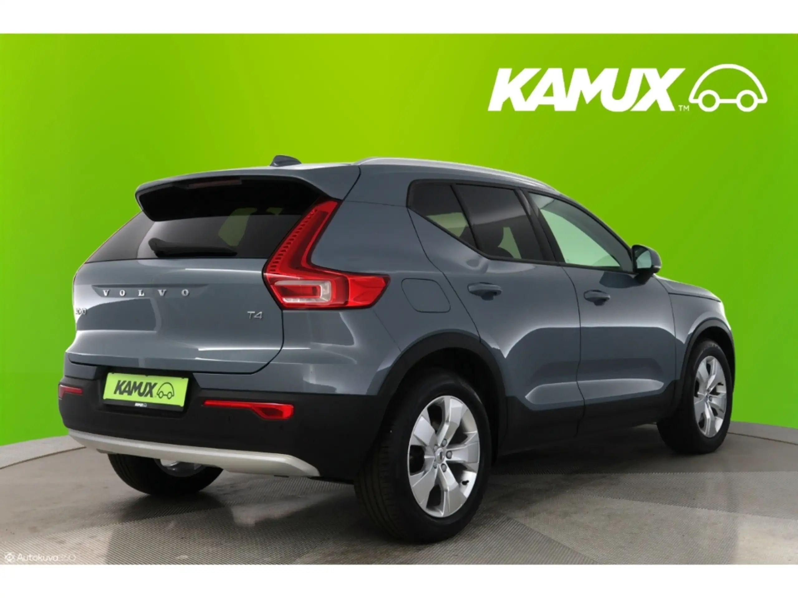 Volvo - XC40