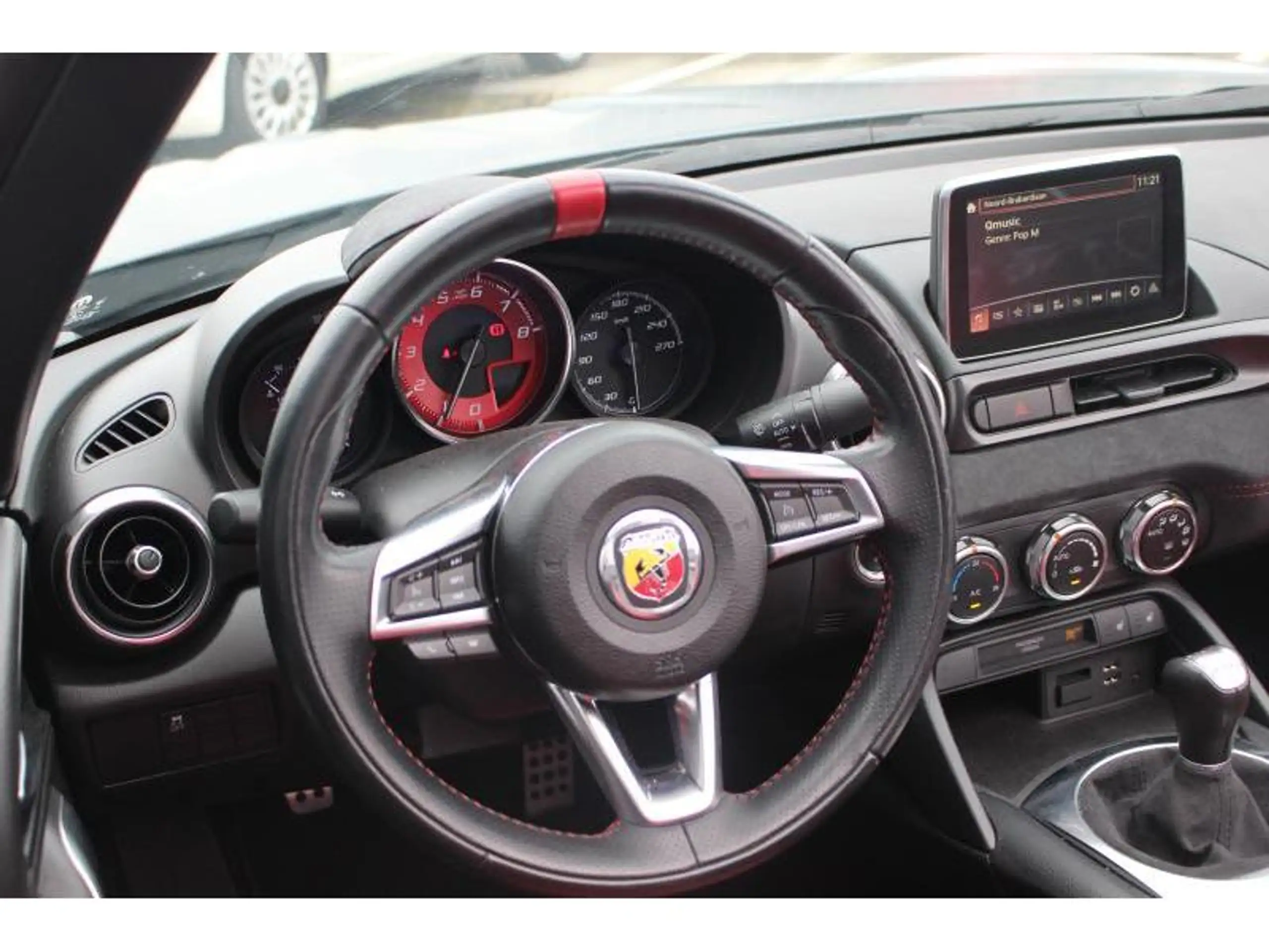 Abarth - 124 Spider