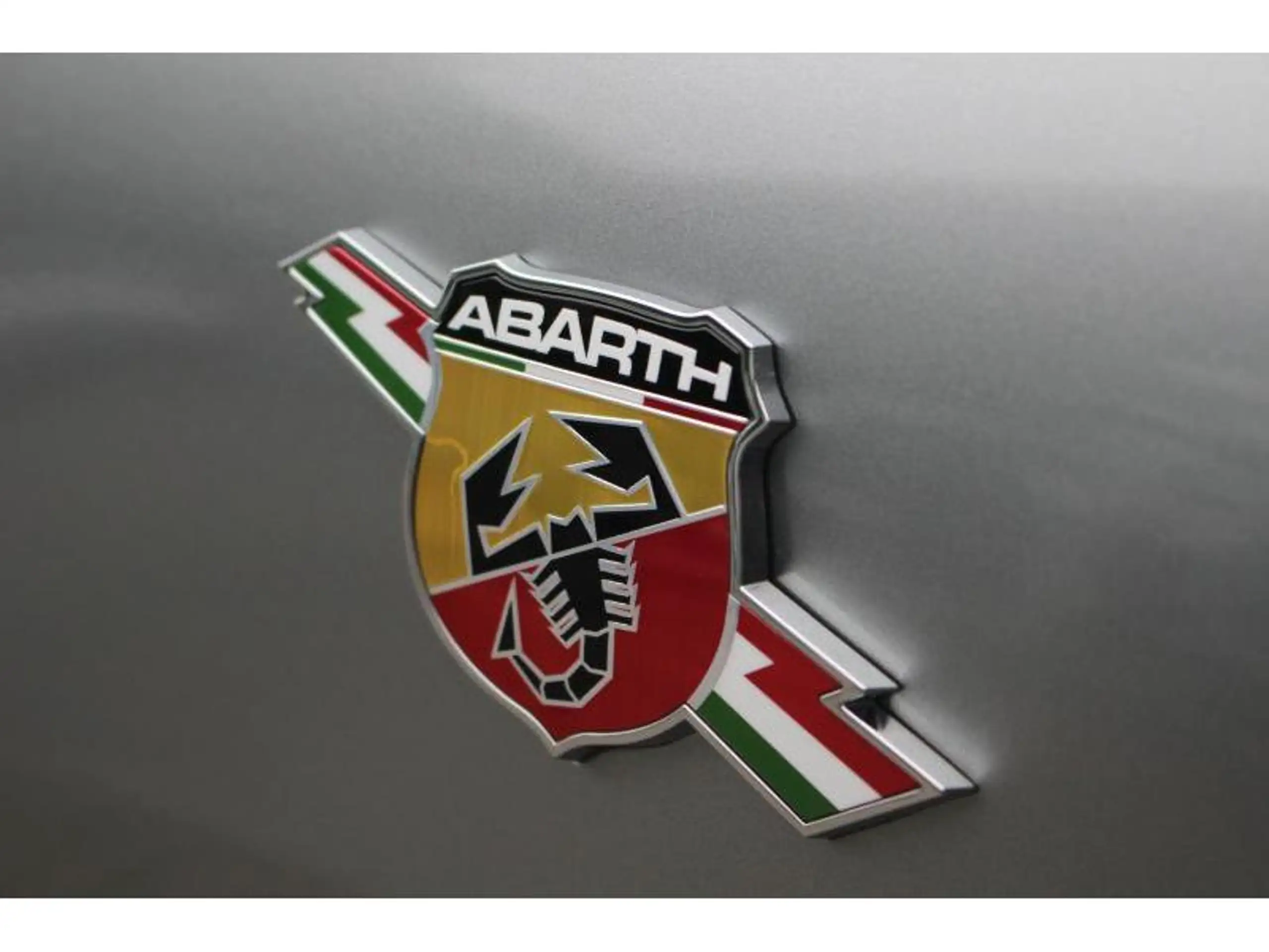 Abarth - 124 Spider