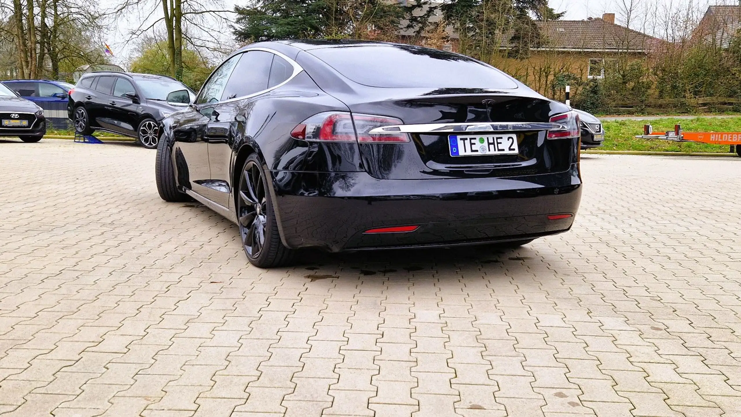 Tesla - Model S