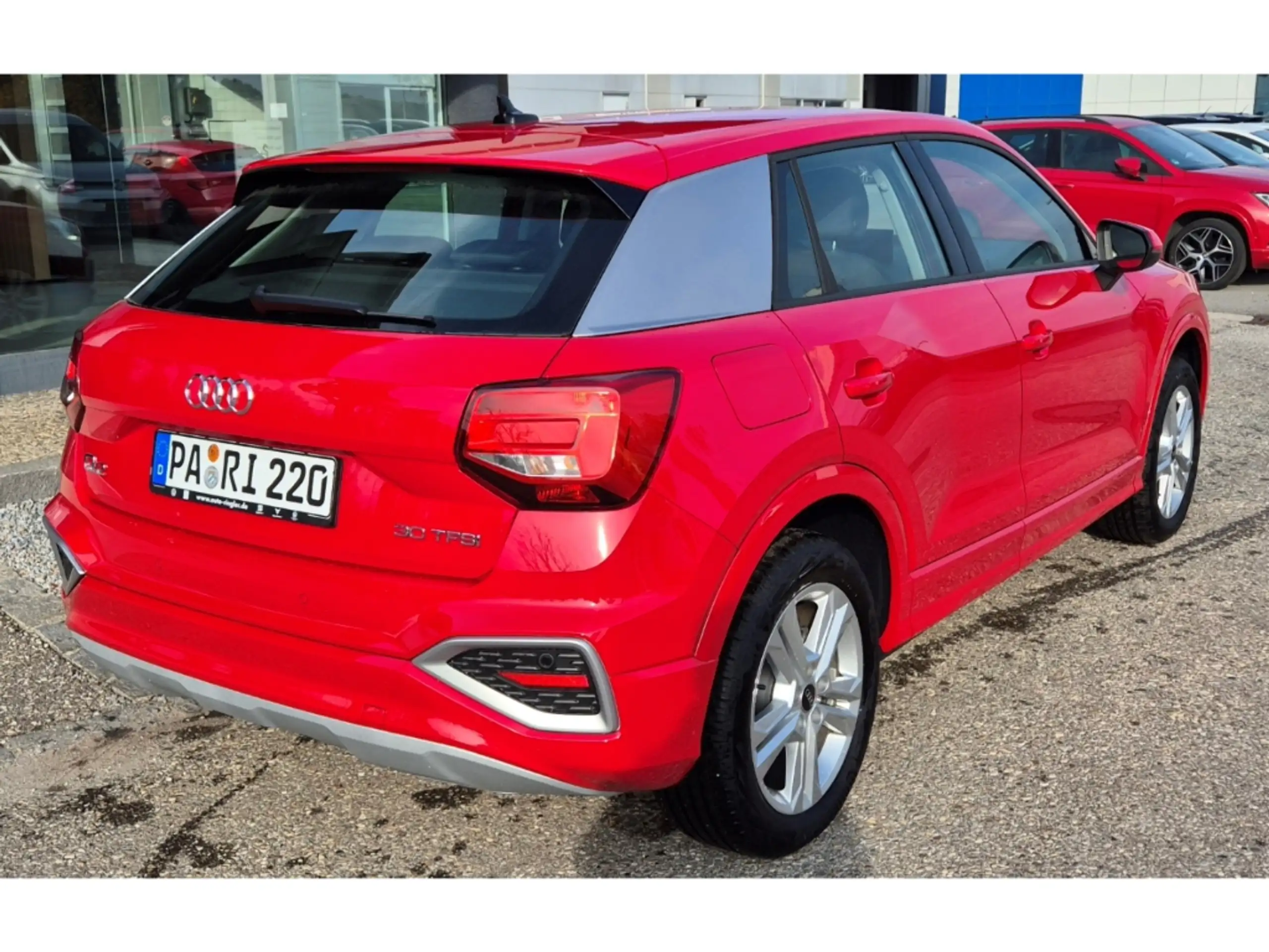 Audi - Q2