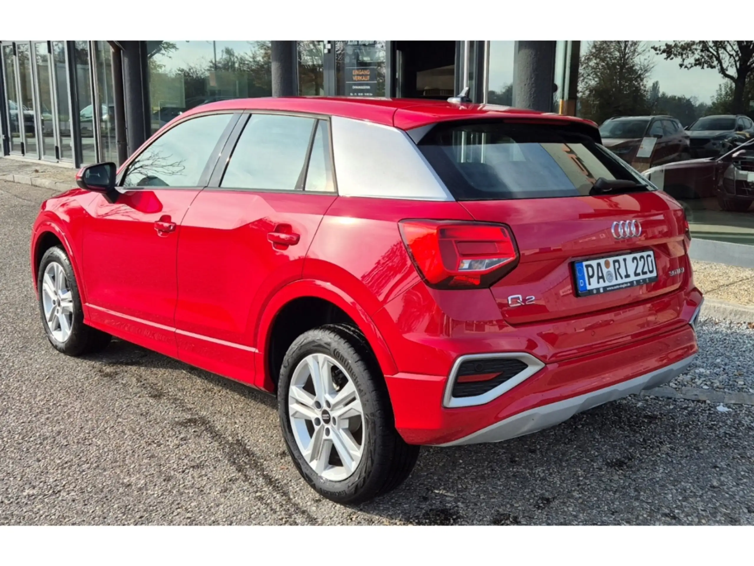 Audi - Q2