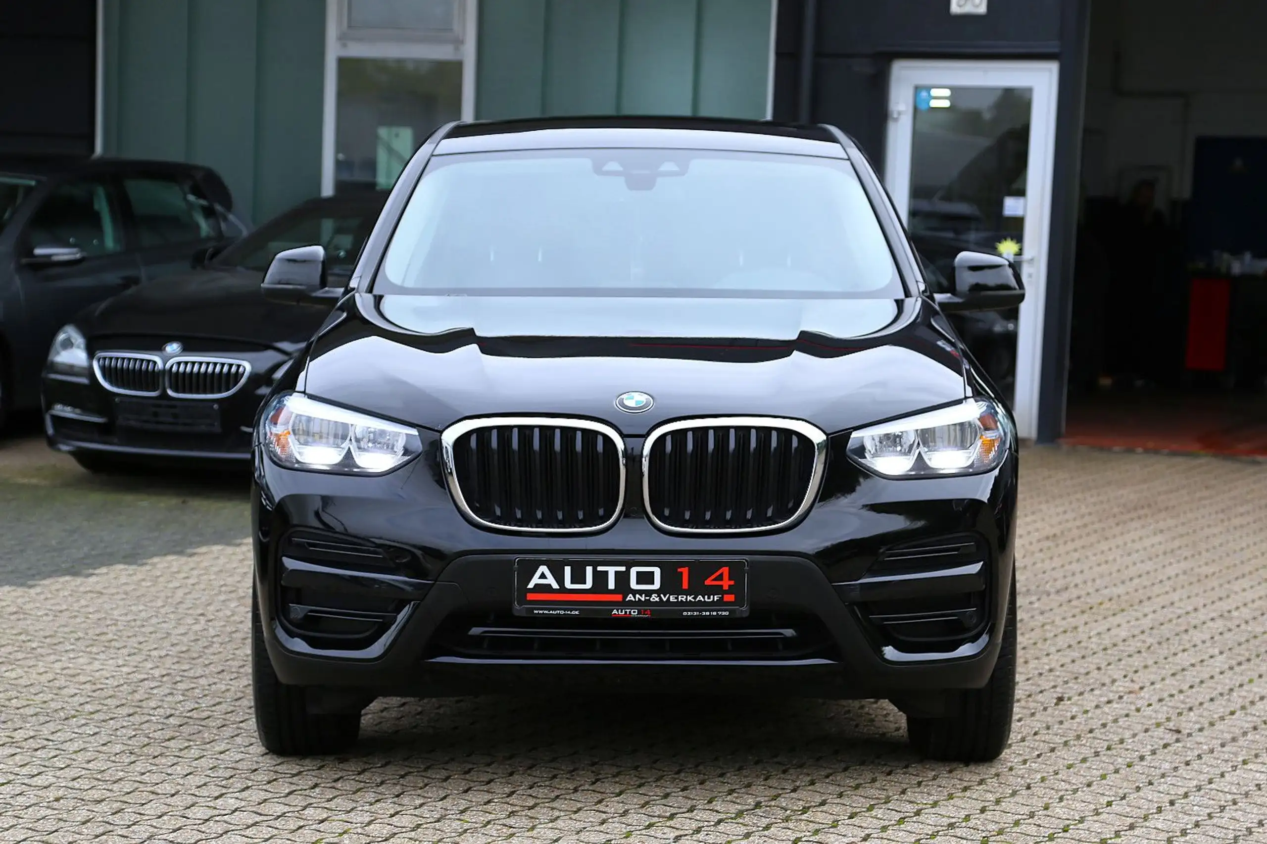 BMW - X3