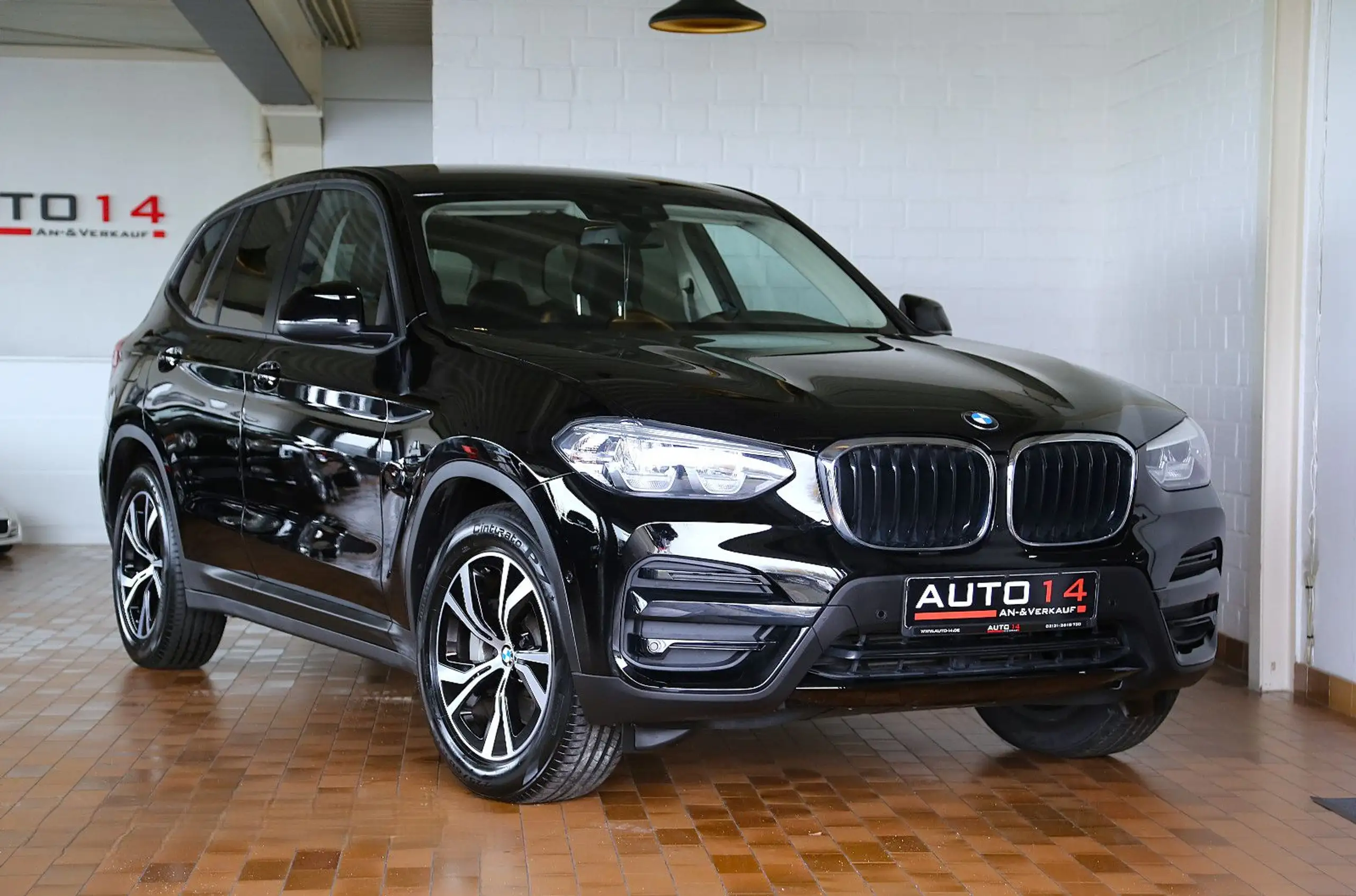 BMW - X3