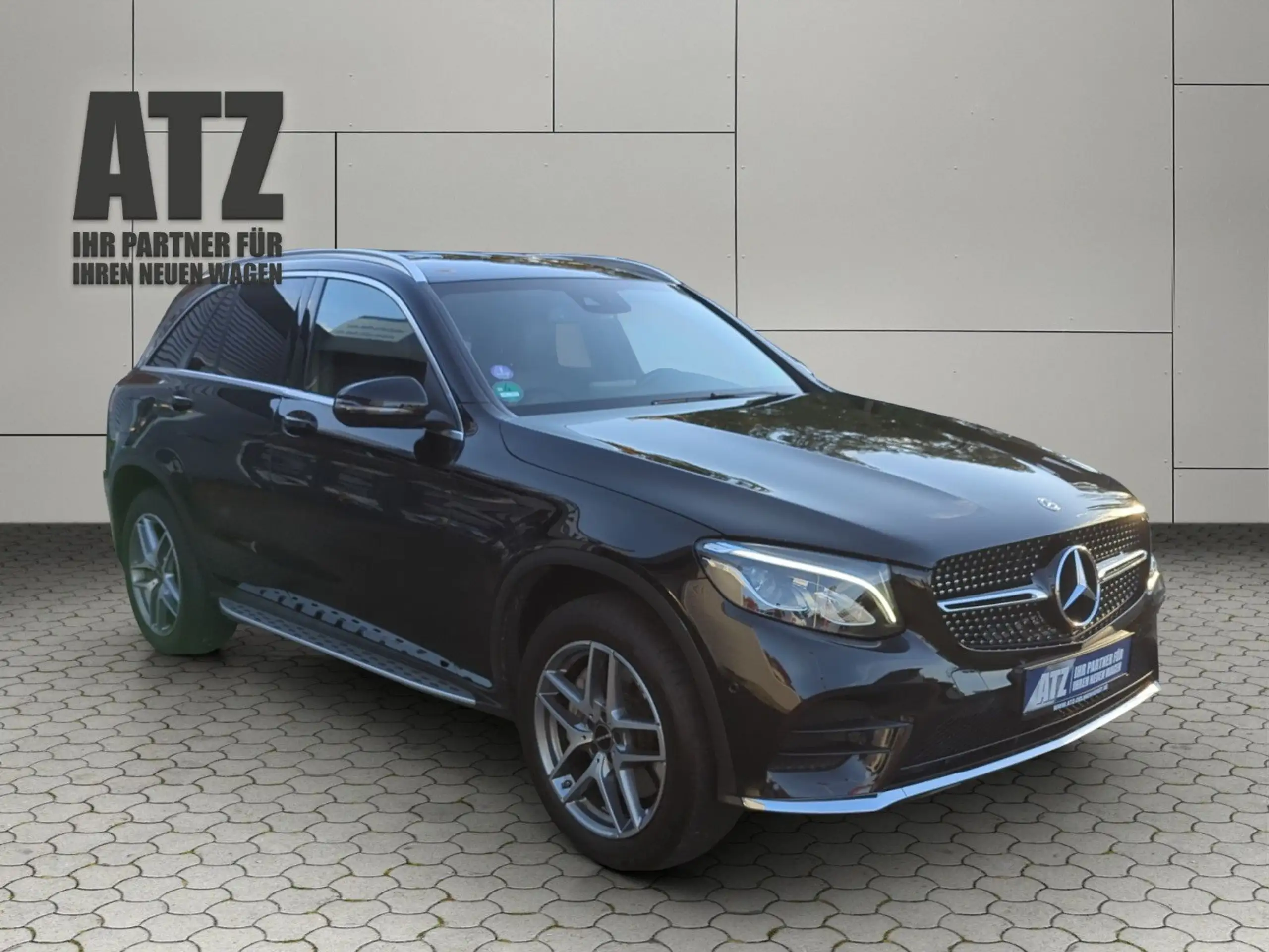 Mercedes-Benz - GLC 250