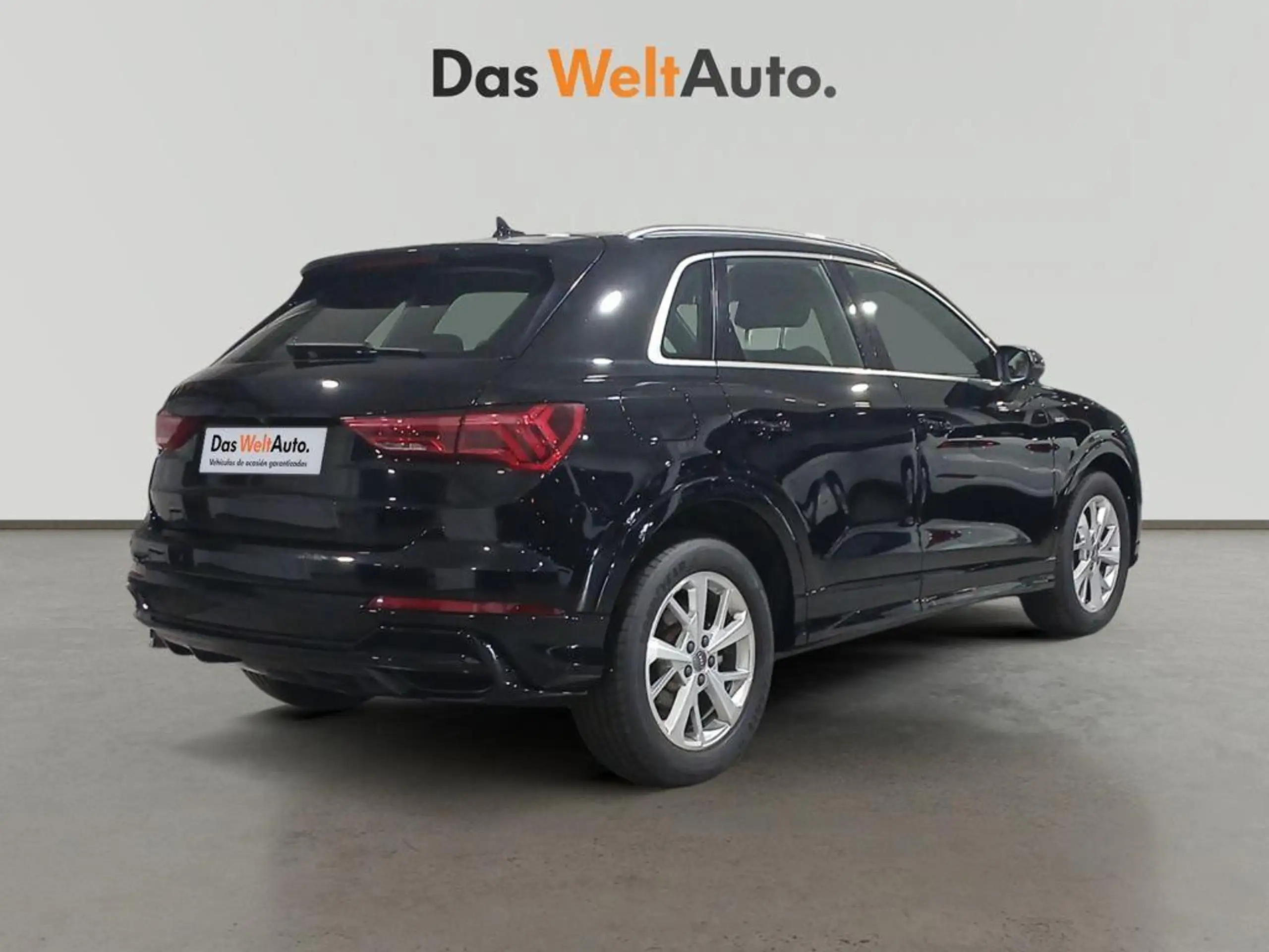 Audi - Q3