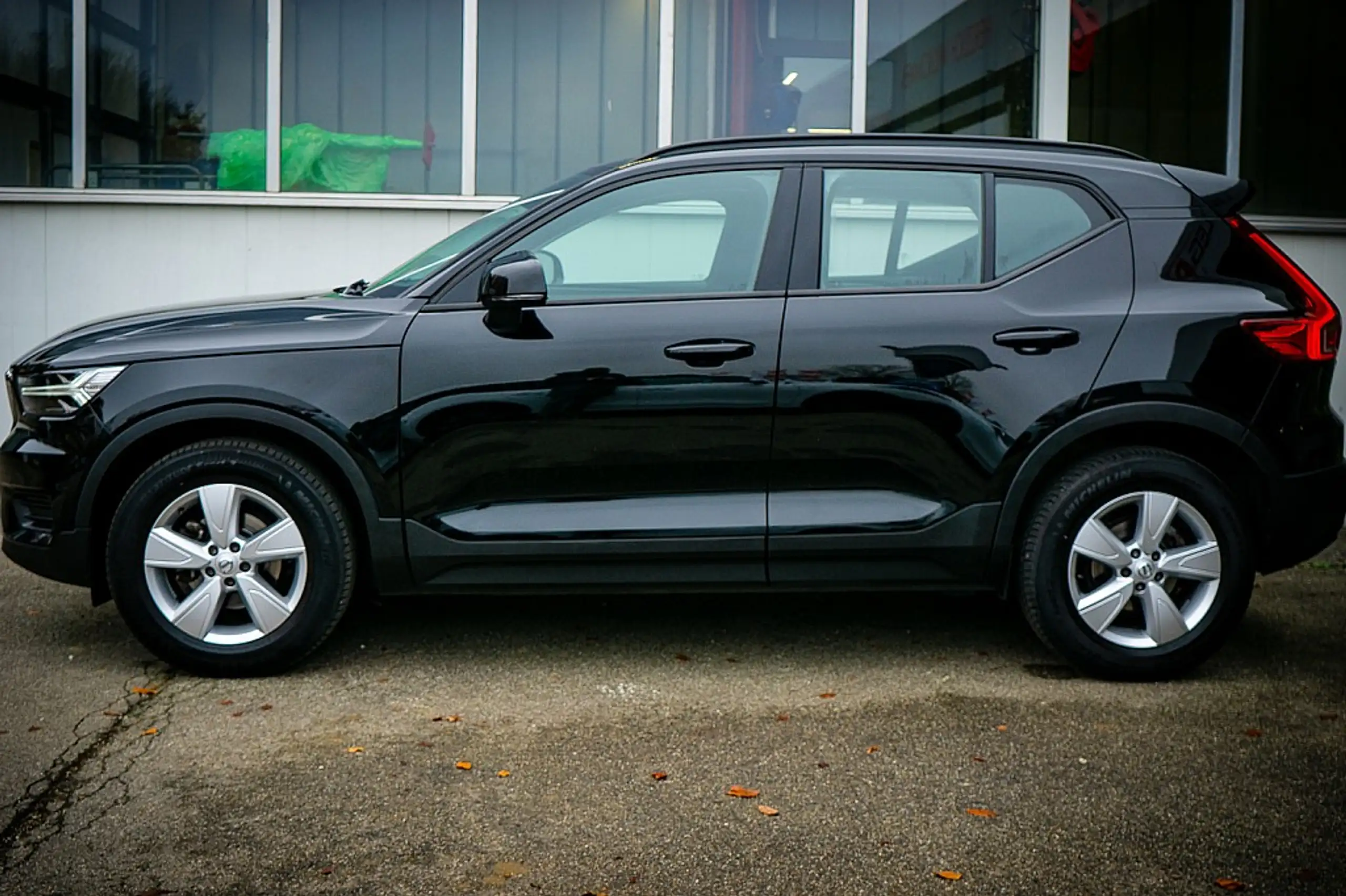 Volvo - XC40